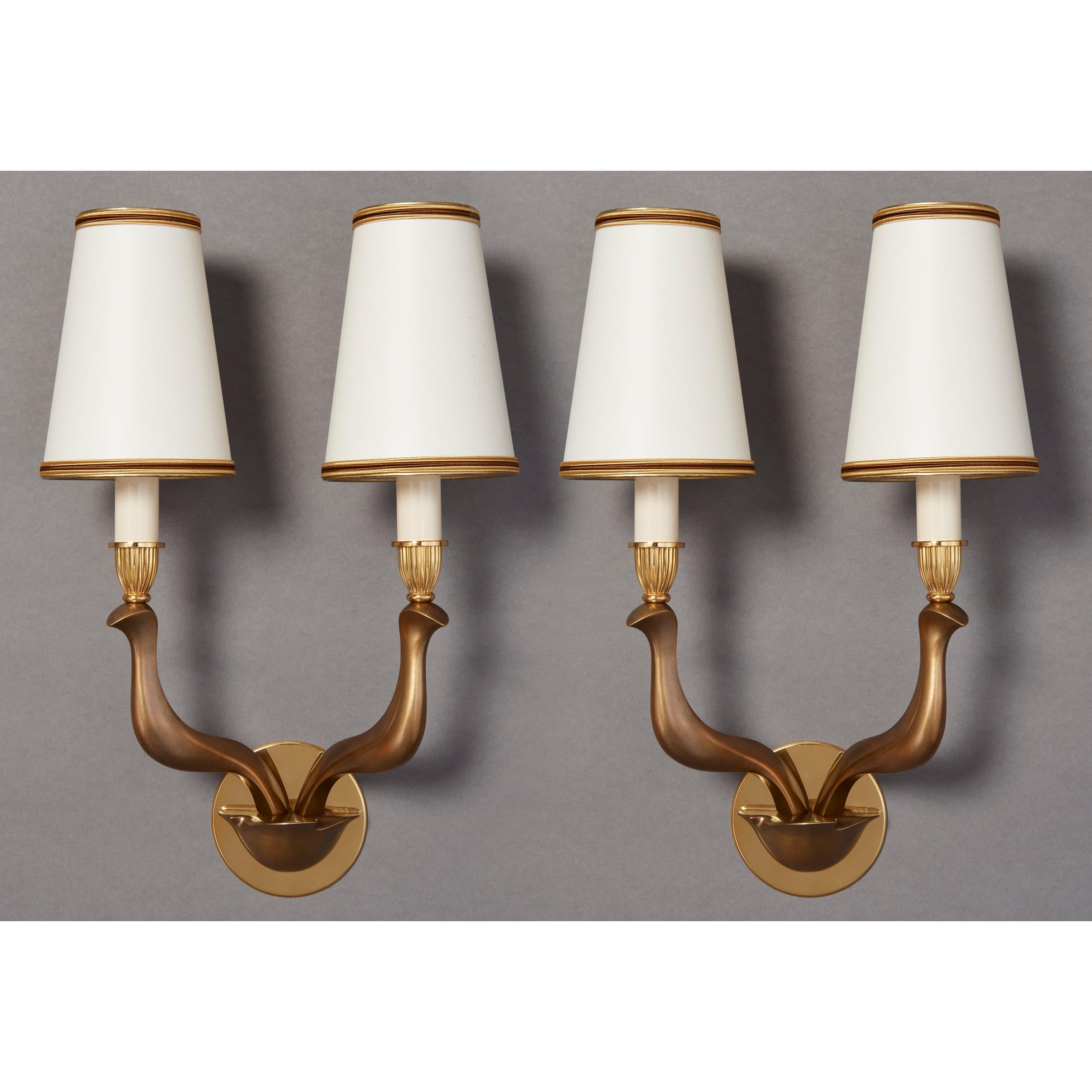Mid-Century Modern Pair of Abstracted Bird Bronze Sconces, Italy, 1960's For Sale