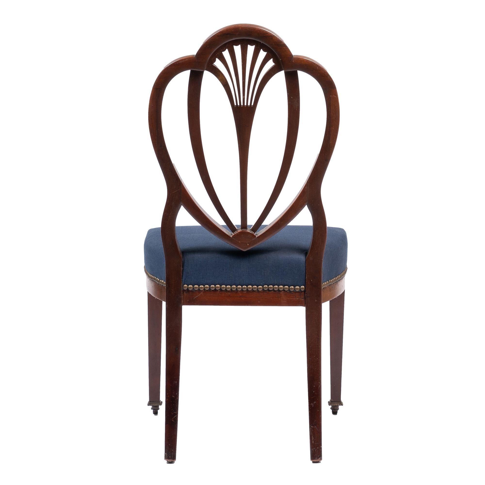 Brass Pair of Academic Revival Federal Mahogany Heart Back Side Chairs, 1900-25 For Sale