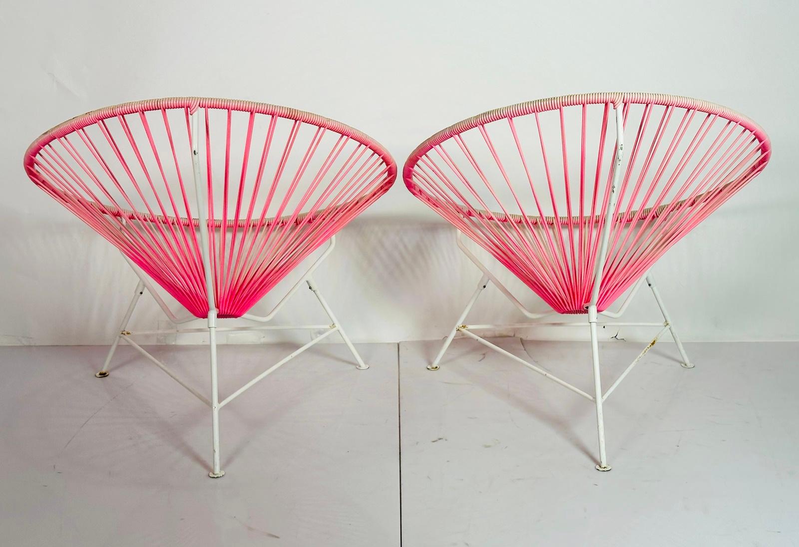 XXIe siècle et contemporain Paire de chaises Acapulco par Innit Designs en vente
