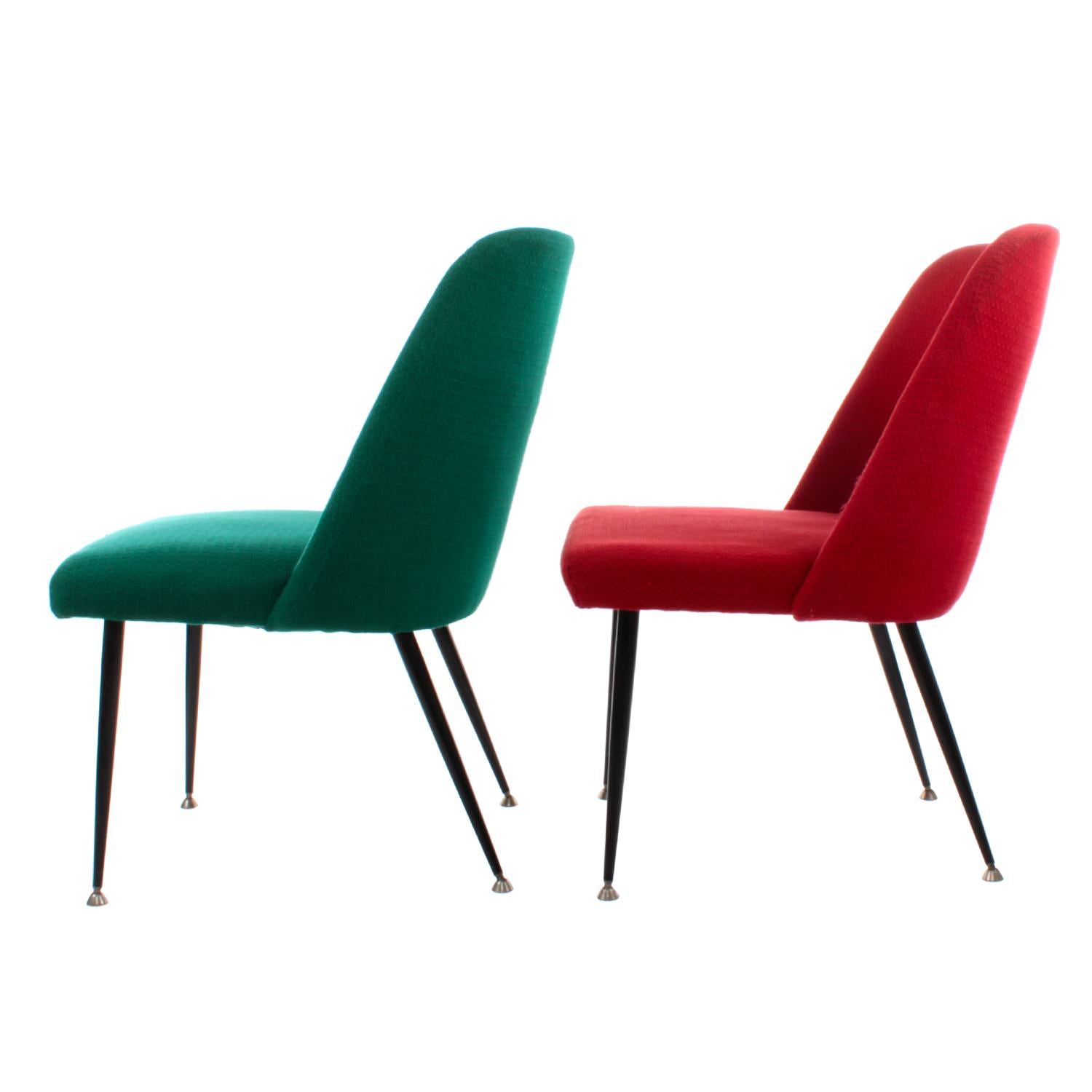 Scandinavian Pair of Accent Chairs circa 1950s Stylish Set of Accent Chairs or Slipper Chairs