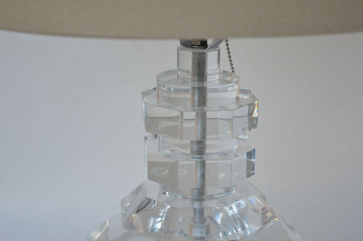 Pair of Acrylic Lamps For Sale 2