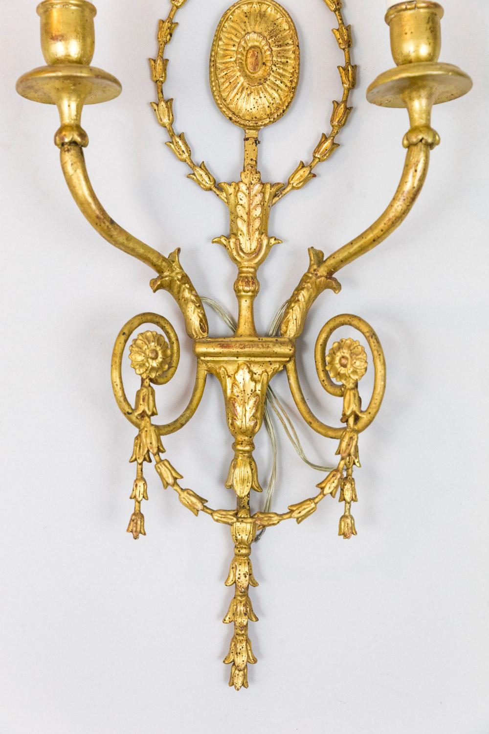 Pair of Adam Style Wall Sconces in Gilt Stucco and Metal, 1950s For Sale 2