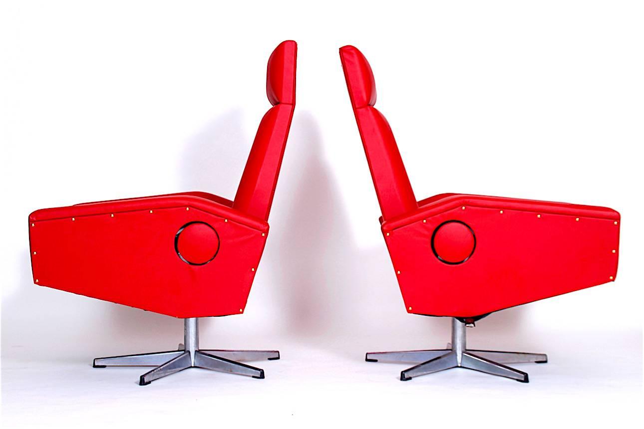 Mid-Century Modern Pair of Adjustable Armchairs