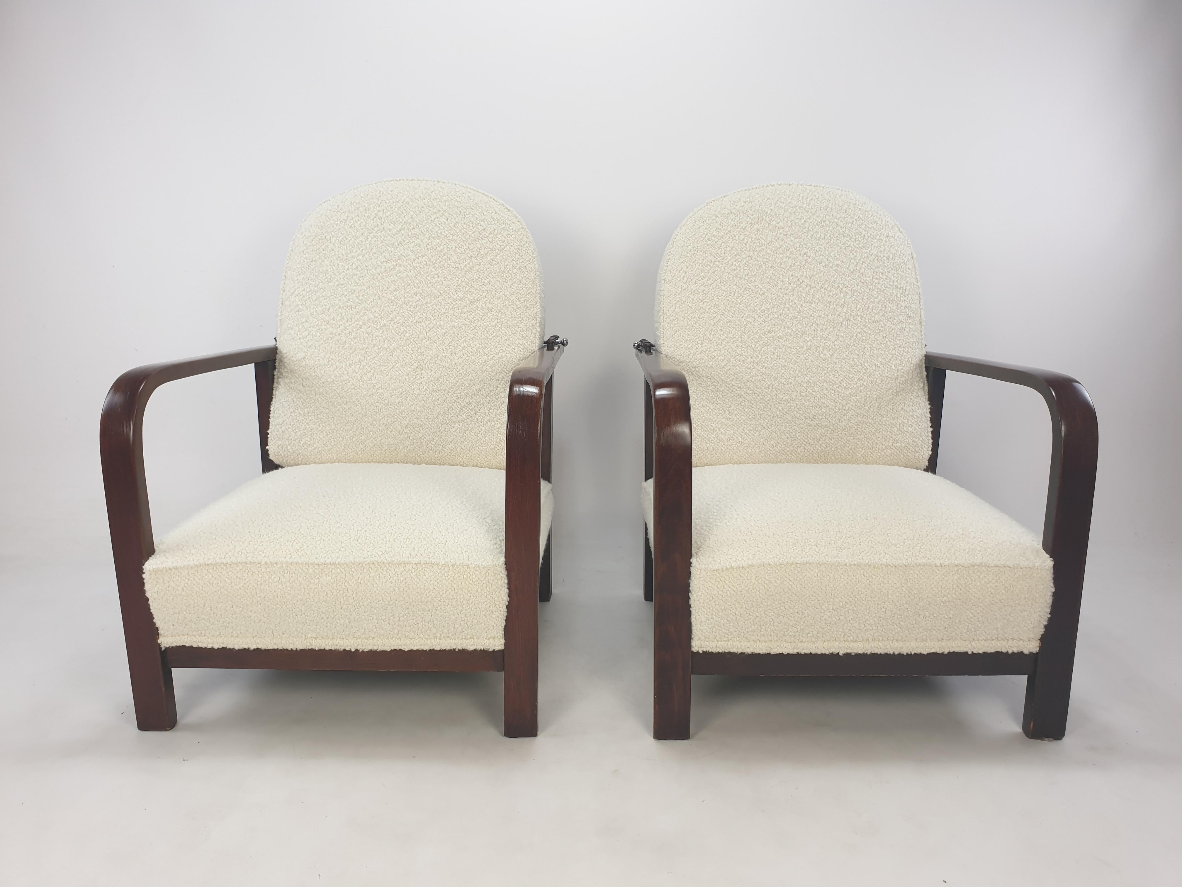 Pair of Adjustable Lounge Chairs by Thonet, 1930's For Sale 12