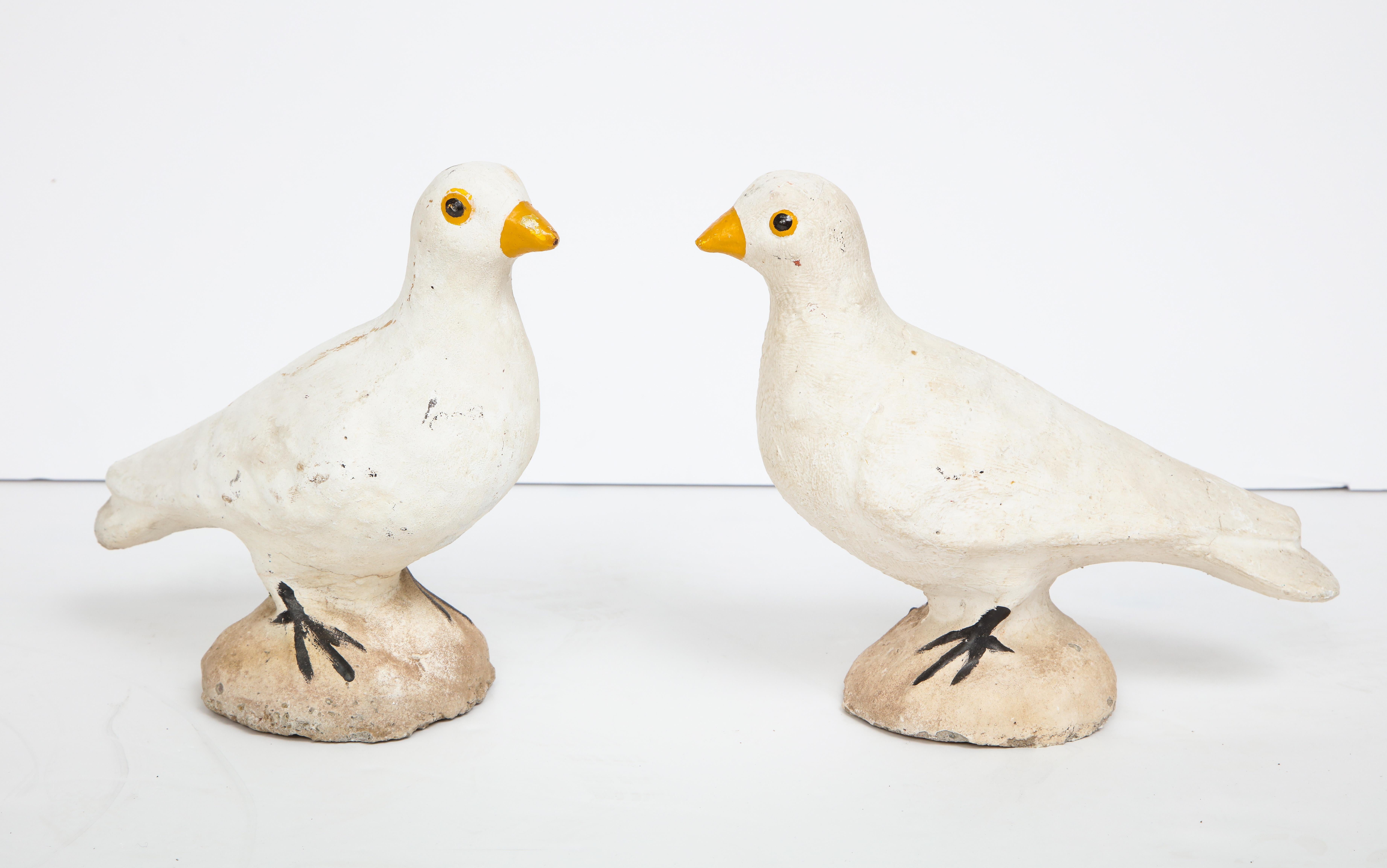 Pair of Adorable Cast Cement Doves In Good Condition In Stamford, CT