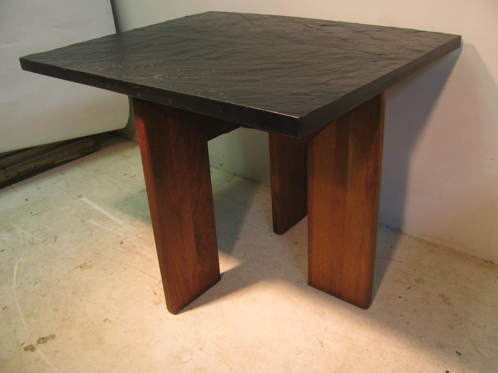 Pair of Brutalist Mid-Century Modern Slate Top End Tables In Good Condition In Port Jervis, NY