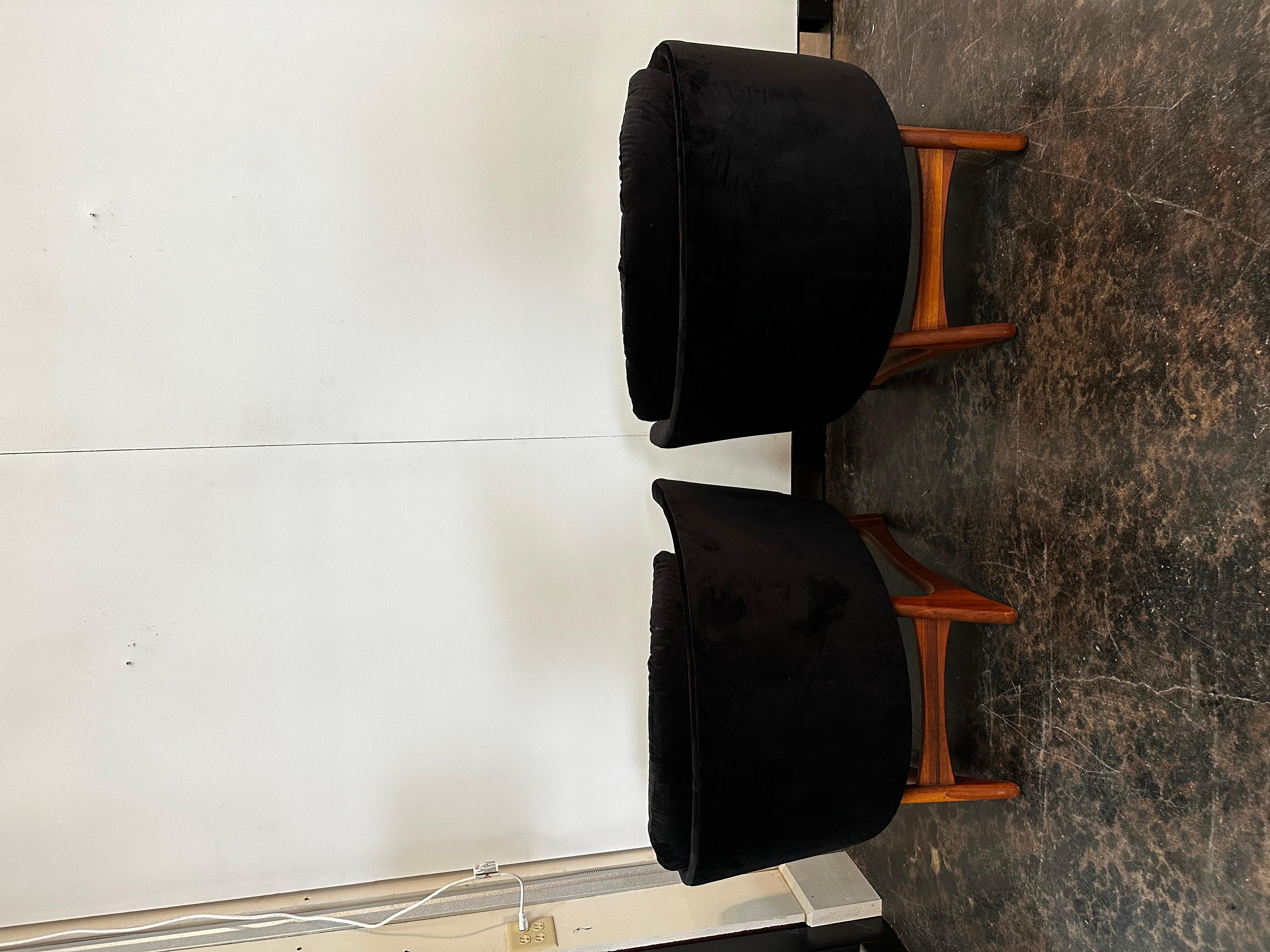 Pair of Adrian Pearsall Chairs by Craft and Associates For Sale 2