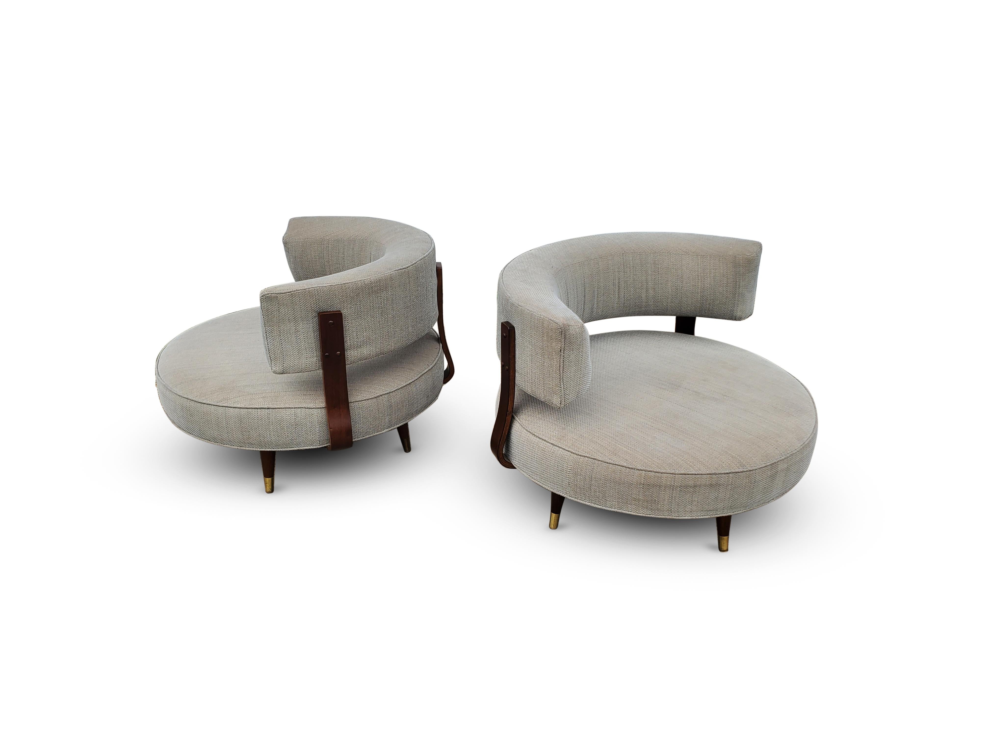 20th Century Pair of Adrian Pearsall for Craft Associates Large Round Swivel Chairs 1426-RO