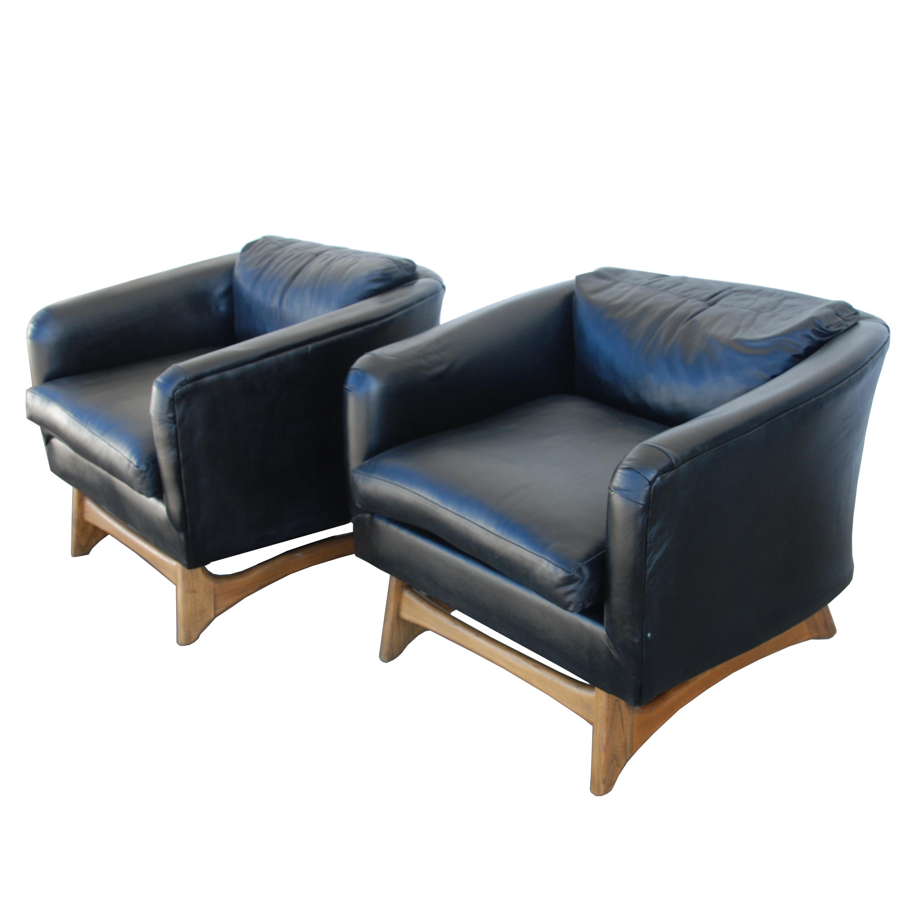 American Pair of Adrian Pearsall for Craft Associates Lounge Chairs For Sale
