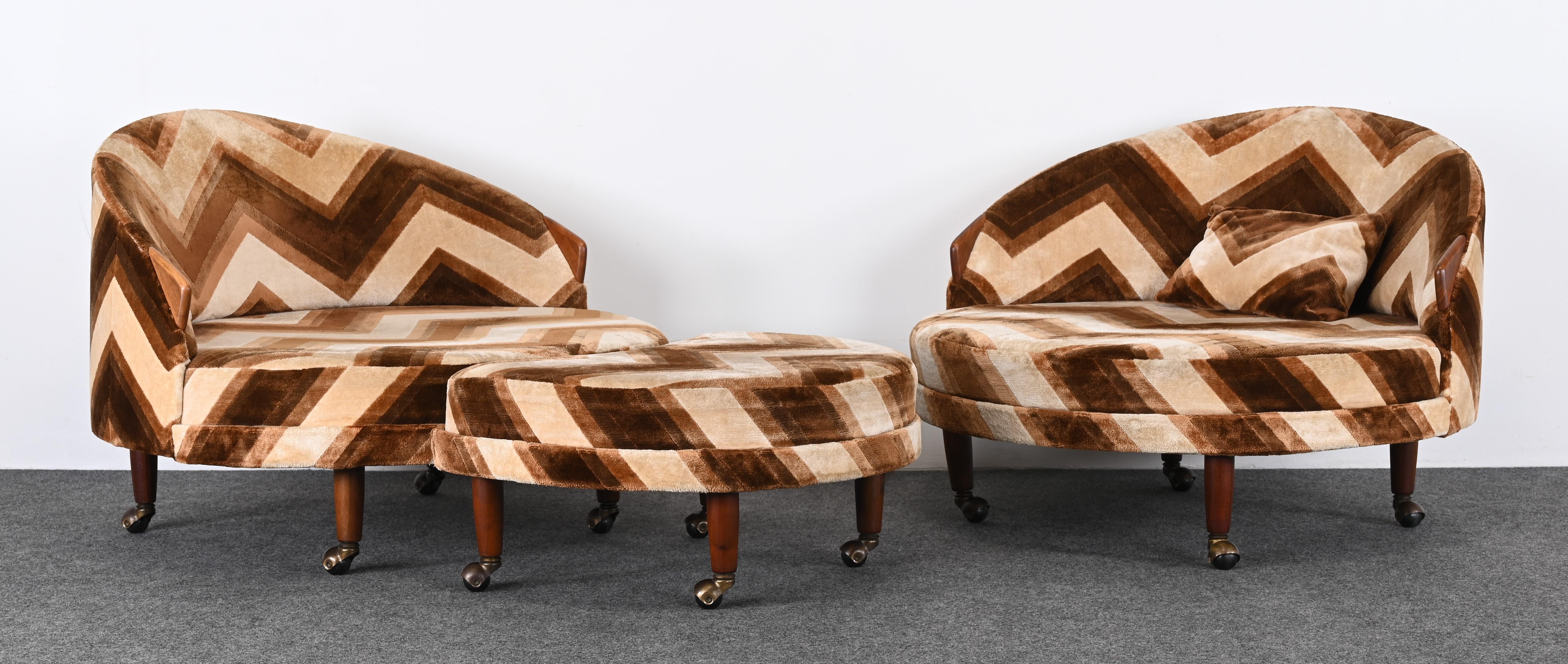 Mid-Century Modern Pair of Adrian Pearsall Havana Lounge Chairs and Ottoman, 1965 For Sale