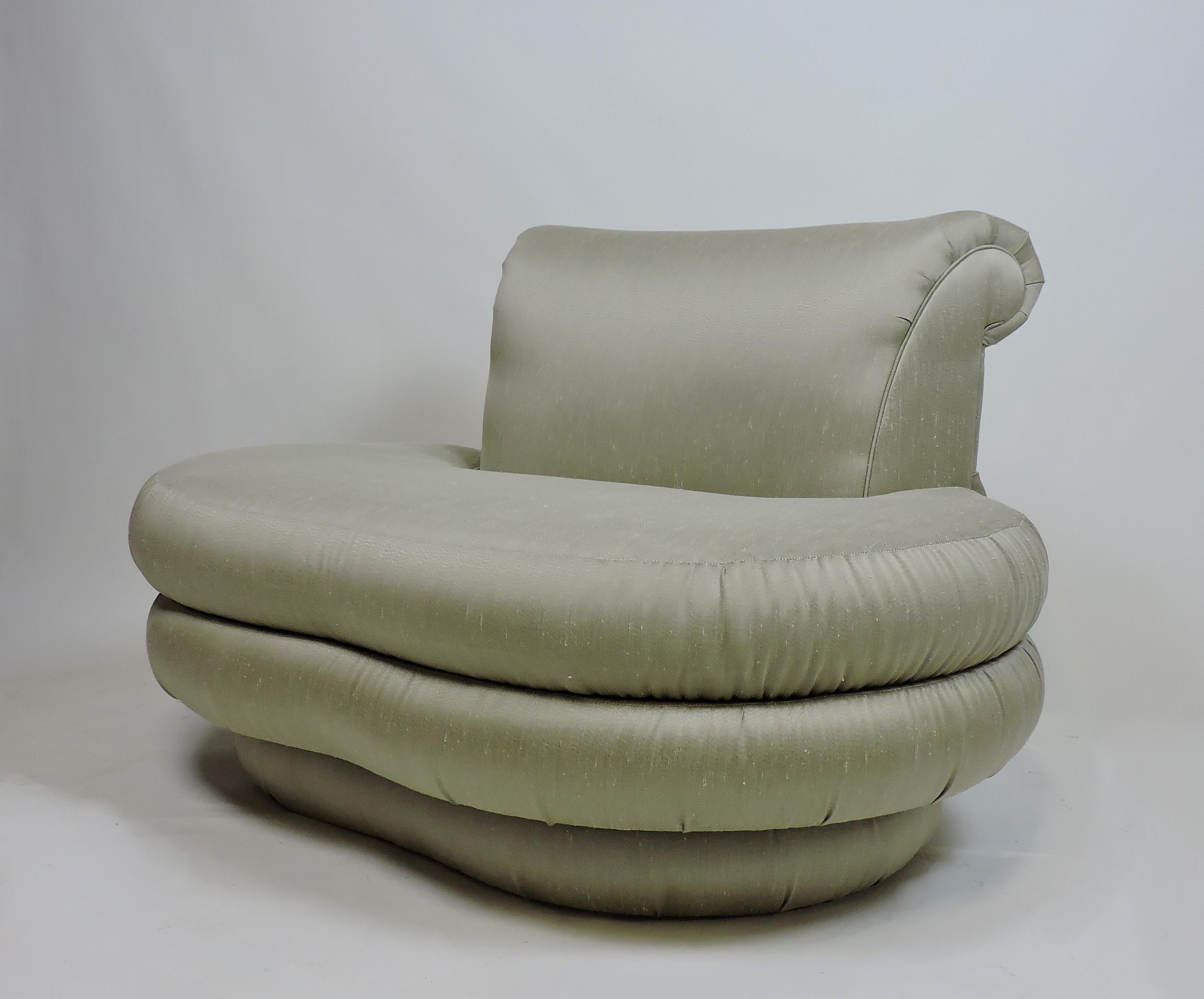 Pair of Adrian Pearsall Mid-Century Modern Cloud Kidney Shaped Sofas 6