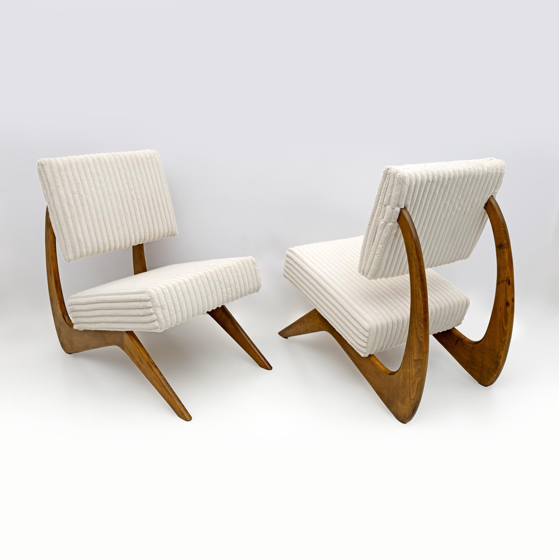 American Pair of Adrian Pearsall Midcentury Walnut Lounge Chairs for Craft Associates For Sale