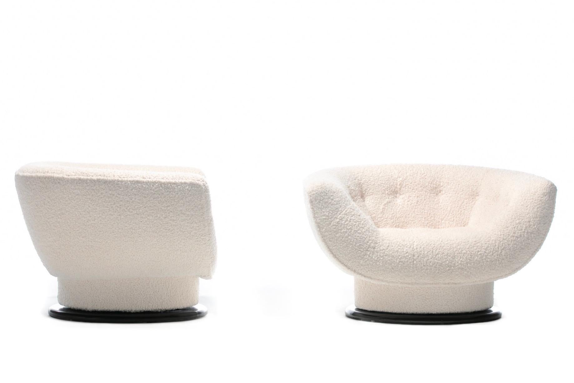 American Pair of Adrian Pearsall Swivel Lounge Chairs in Ivory Bouclé with Walnut Bases