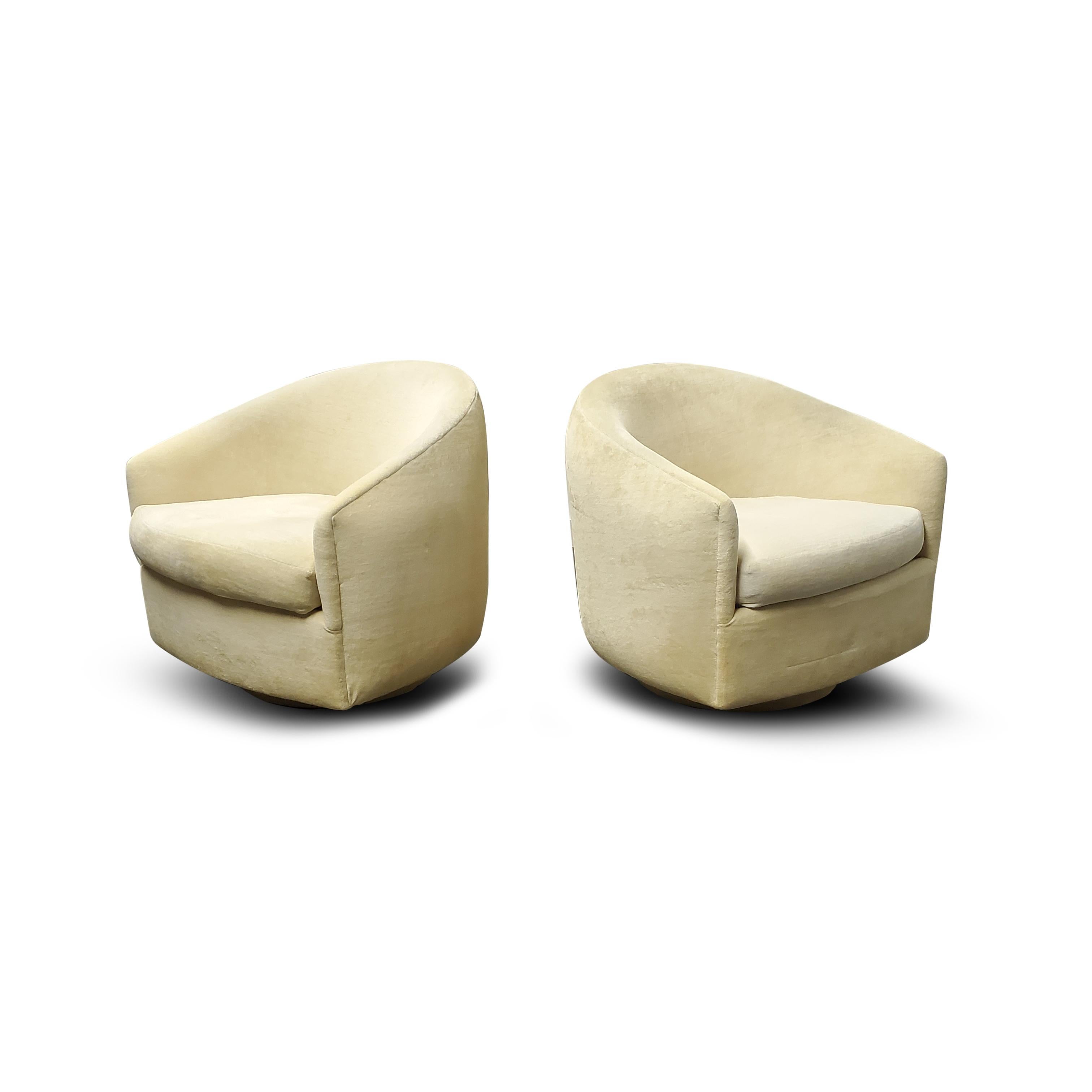 Pair of Adrian Pearsall Swivel / Tilt Lounge Chairs For Sale 6