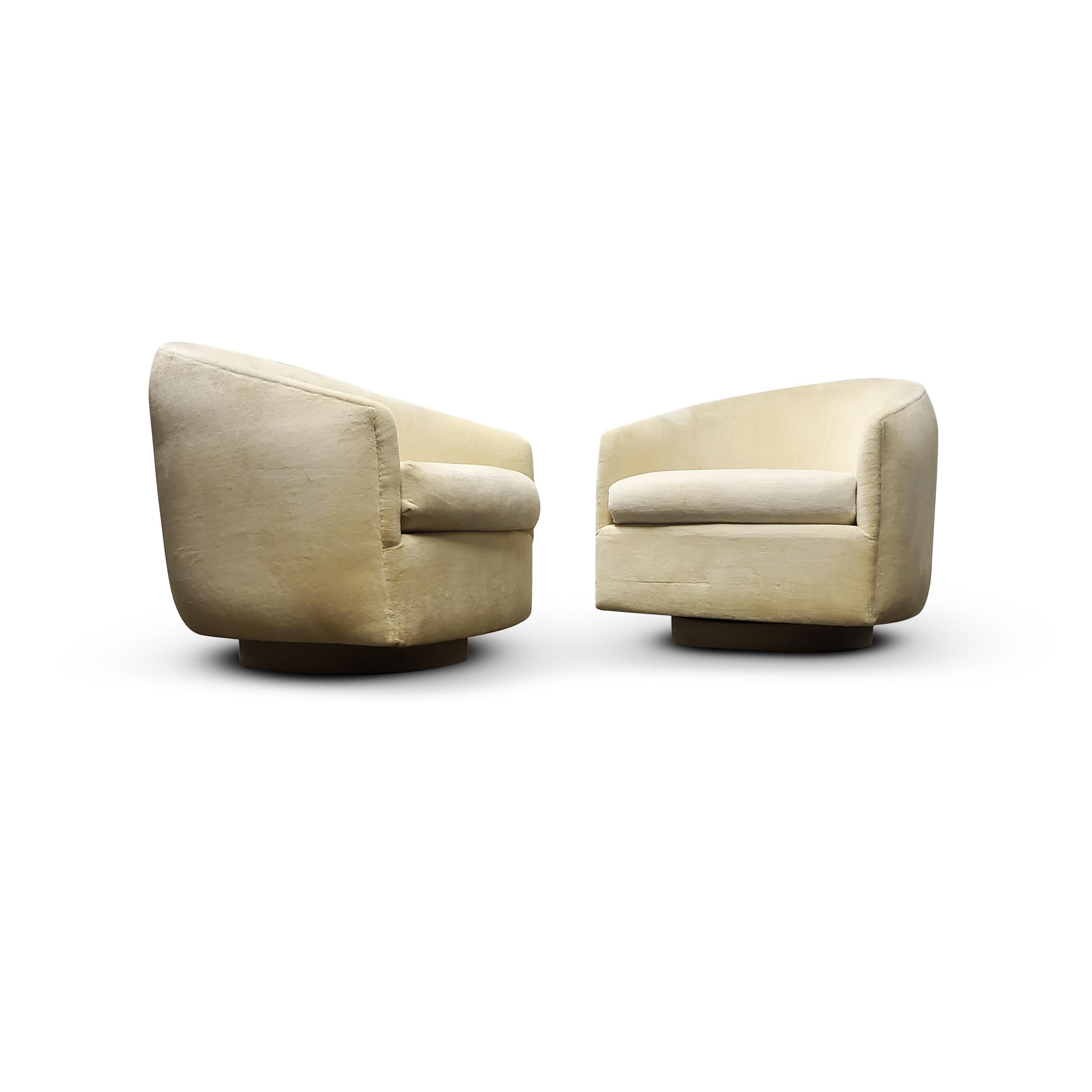 Mid-Century Modern Pair of Adrian Pearsall Swivel / Tilt Lounge Chairs