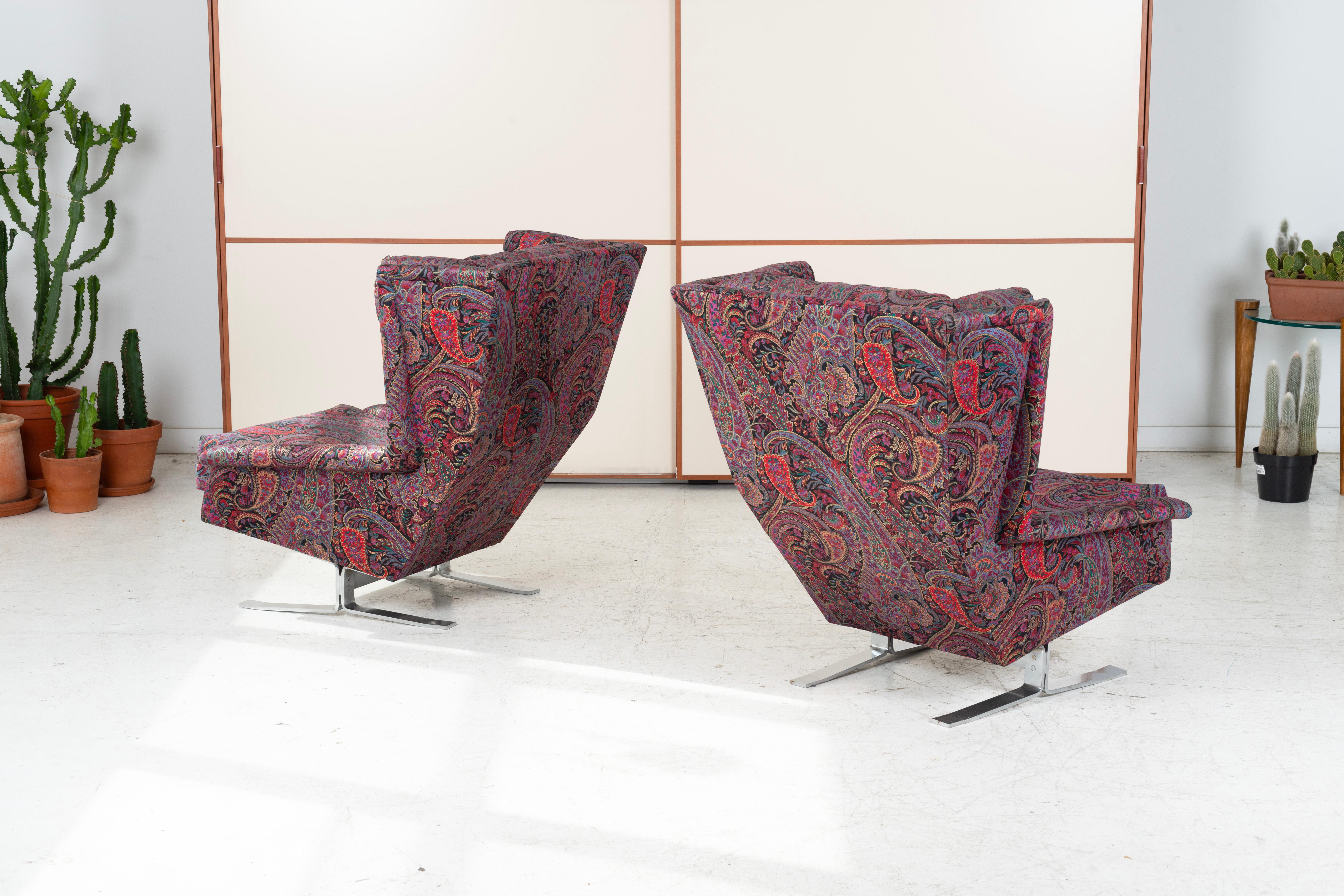 Pareja de sillones reclinables Adrian Pearsall Cromo en venta