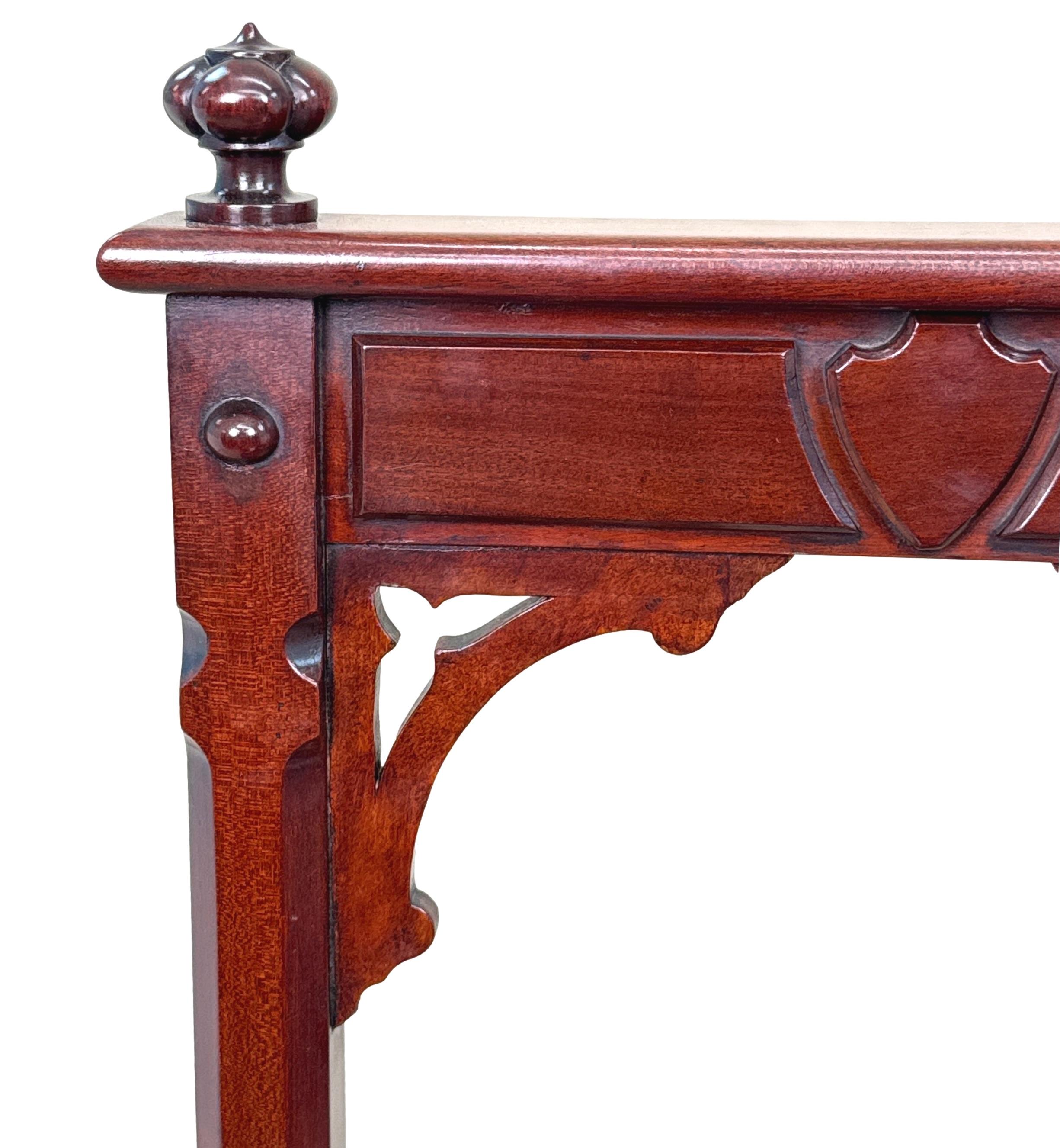 Paar Ästhetisches Design Viktorianische Mahagoni-Hallenstühle im Angebot 2