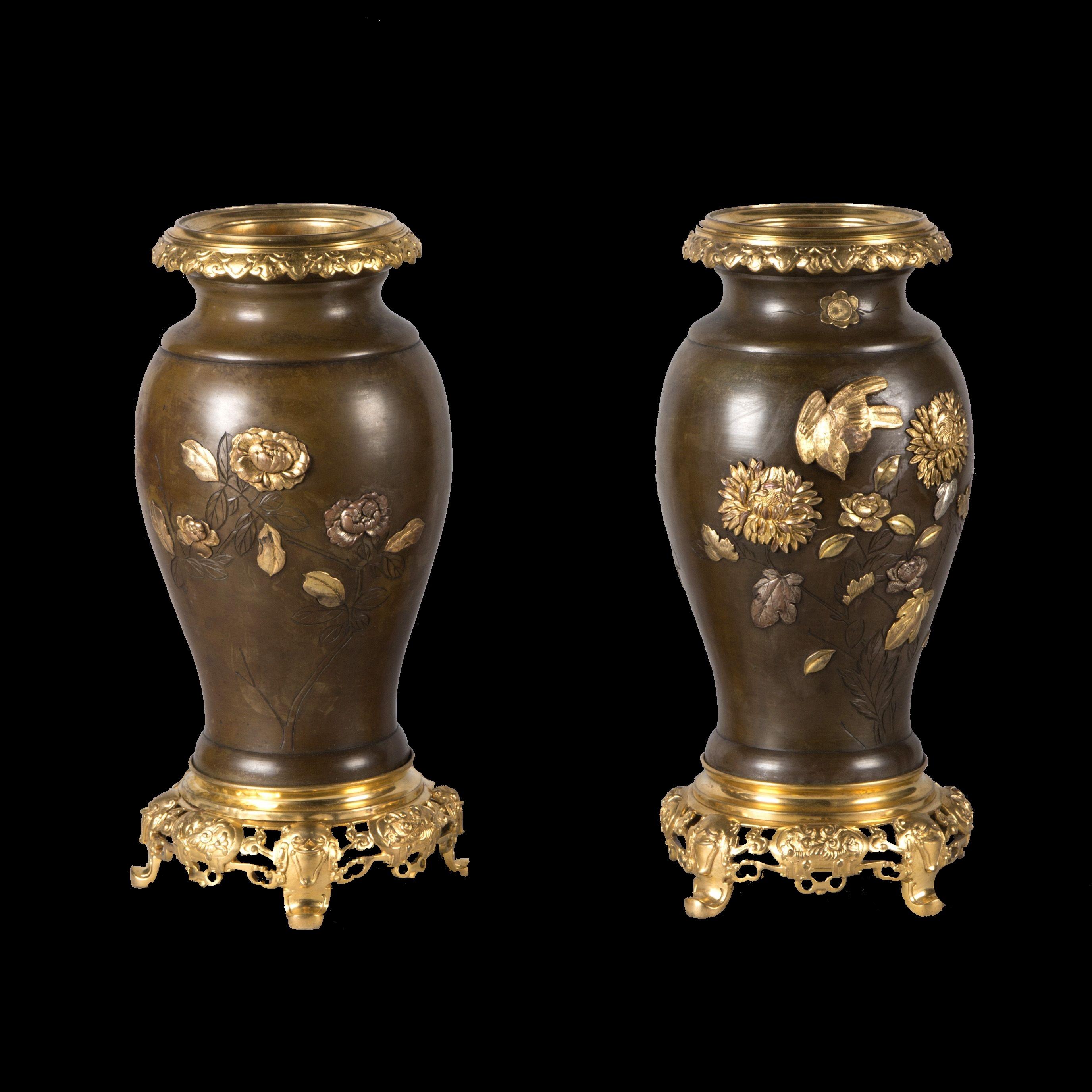Pair Of Aesthetic/Japonism Style Candelabras - Meiji with Shakudo Decoration (Französisch) im Angebot