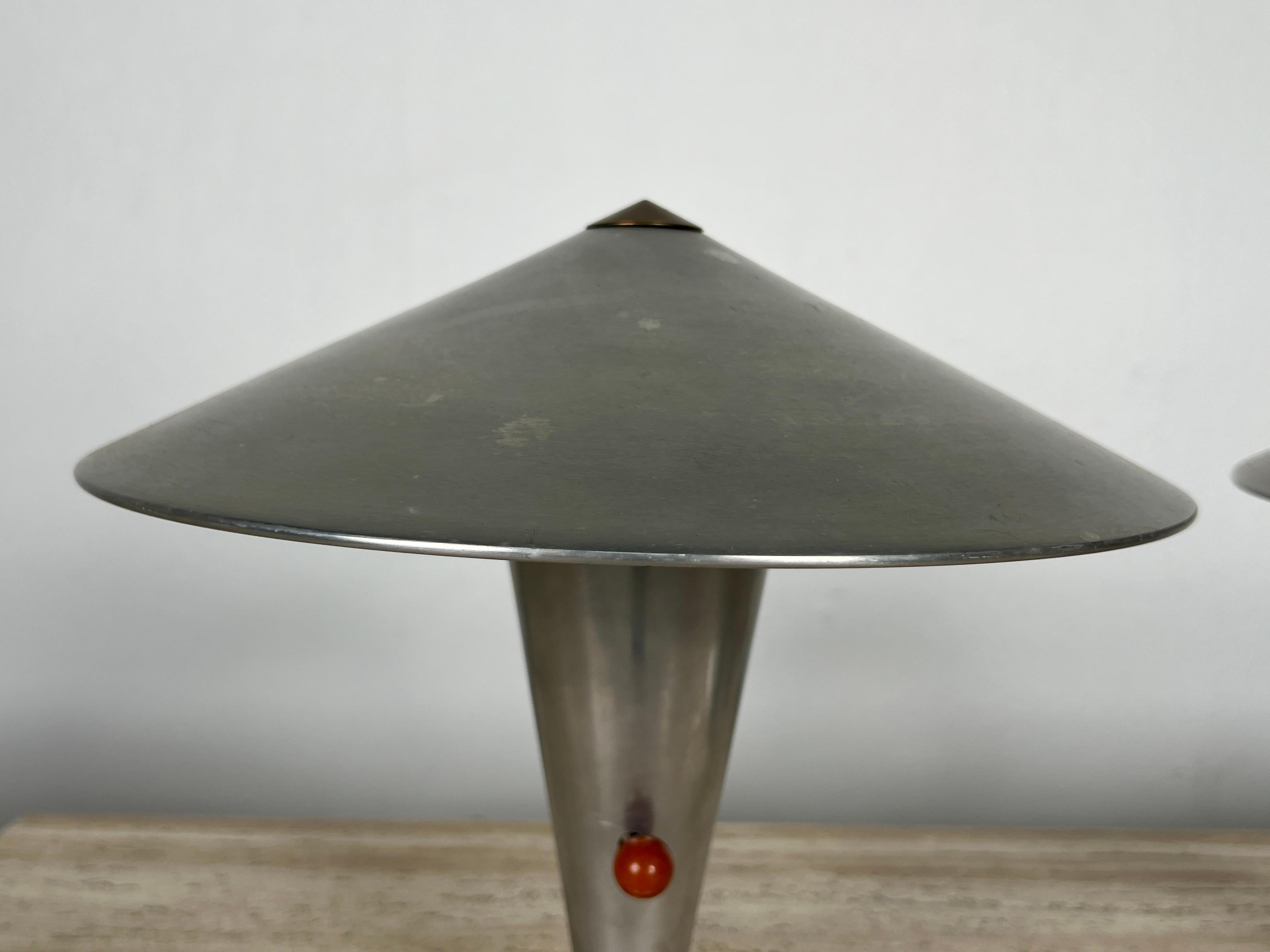 Paar AF 4 Tischlampen von Walter von Nessen im Angebot 1