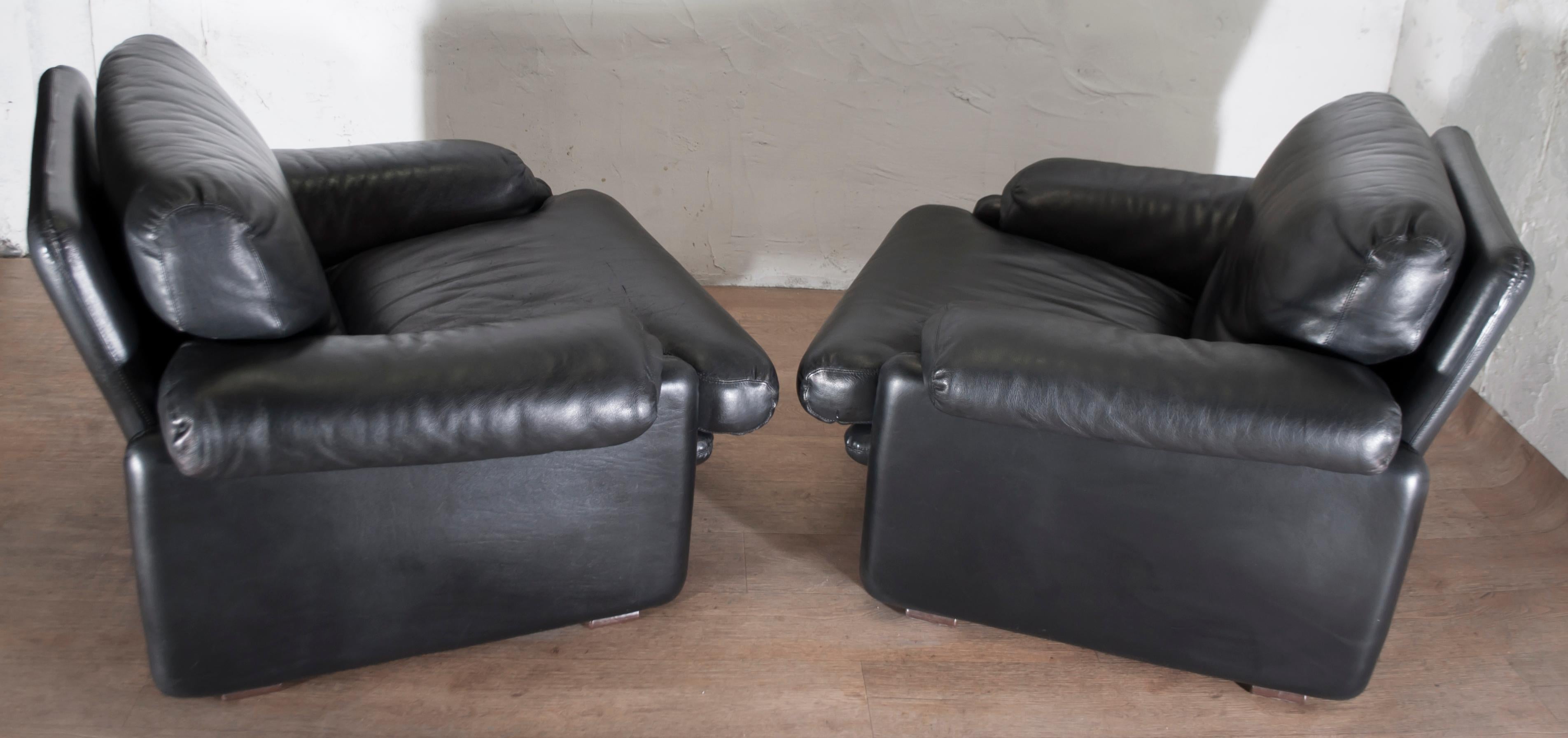 Mid-20th Century Pair of Afra & Tobia Scarpa Italian Leather Armchairs 