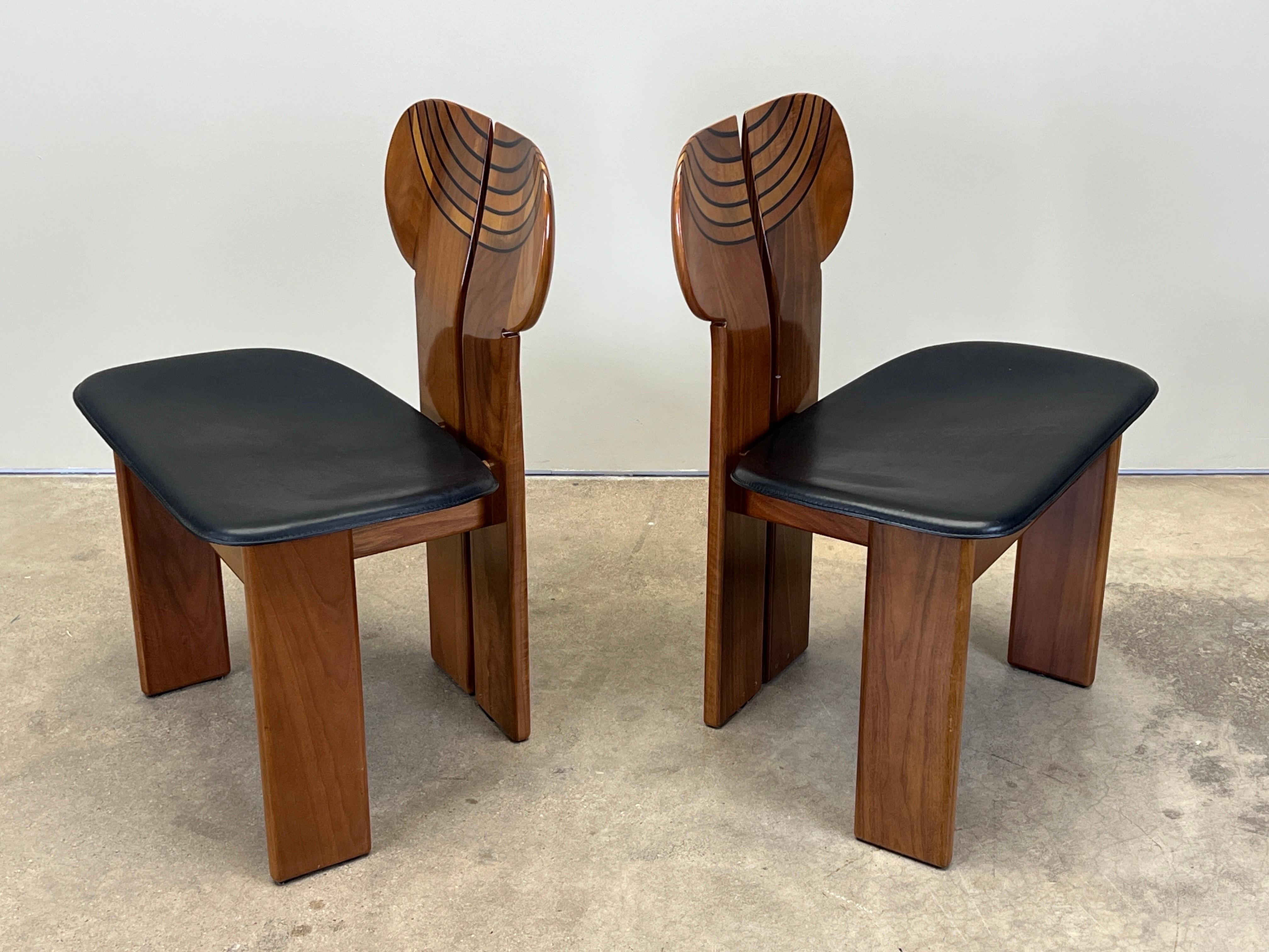 Coppia di sedie Africa di Afra & Tobia Scarpa per Maxalto In condizioni buone in vendita a Dallas, TX