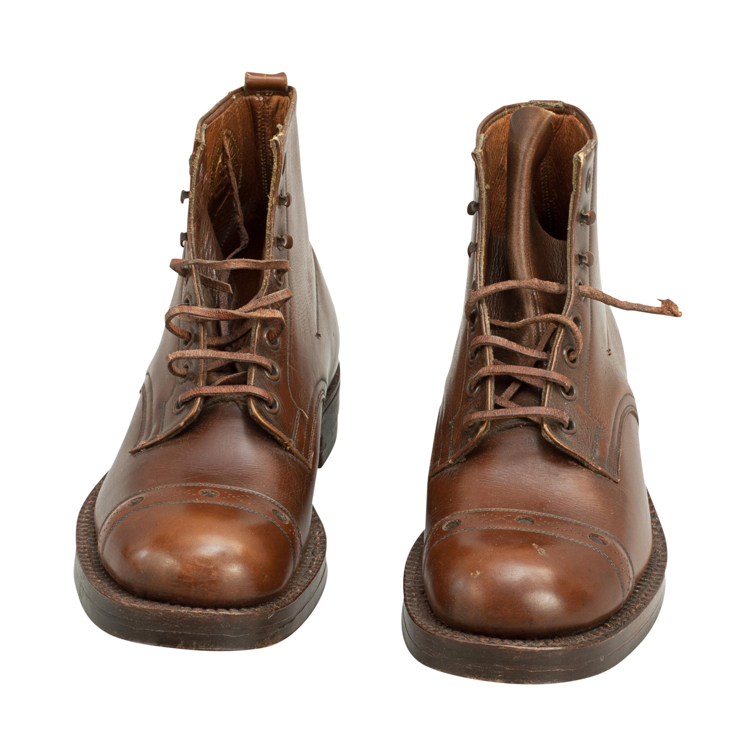 Vintage leather 'Road King' field boots
A great pair of brown leather ankle boots 'Road King' field boots. The boots are with lace-up eyelets, a couple of speed-hook eyelets and leather laces. The boots have hardly been worn, soles are in excellent