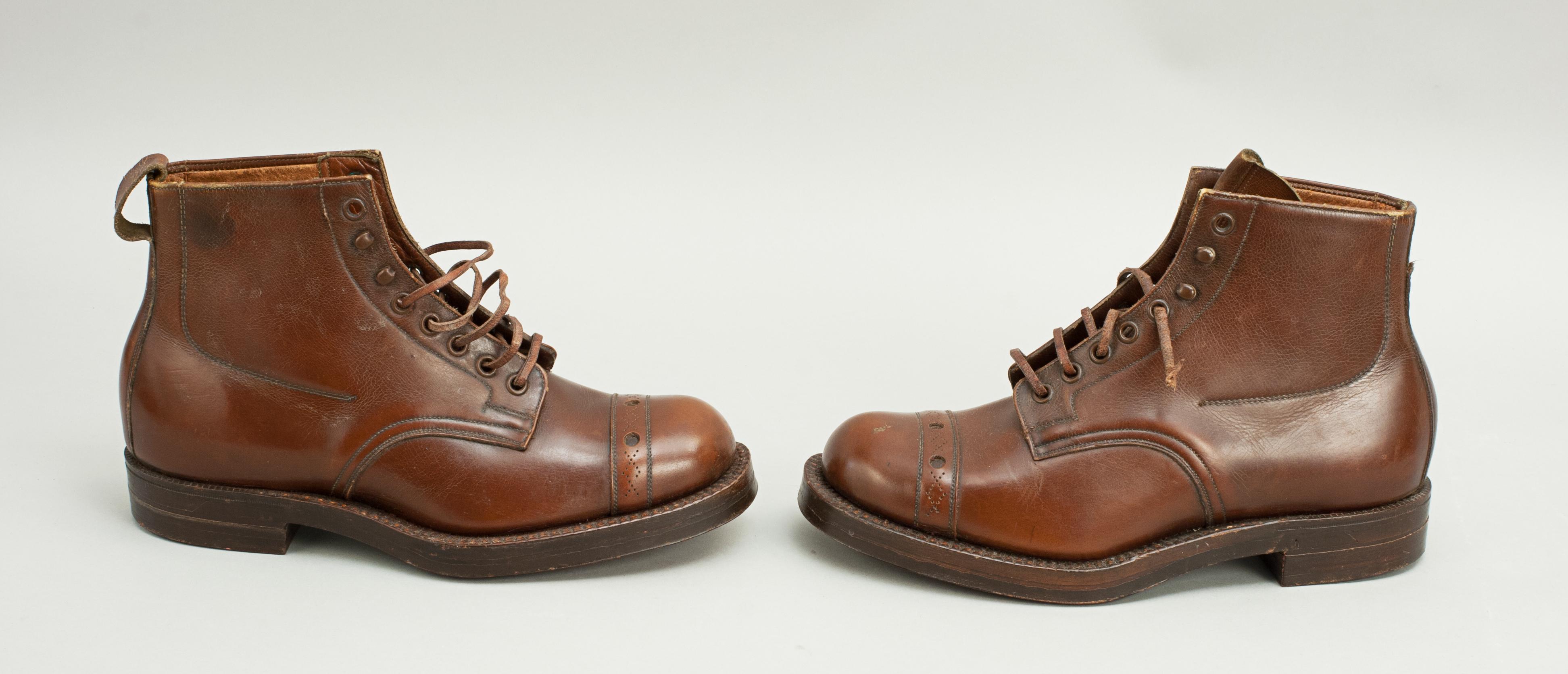 South African Pair of African Field Boots 'the Road King' in Tan Leather For Sale