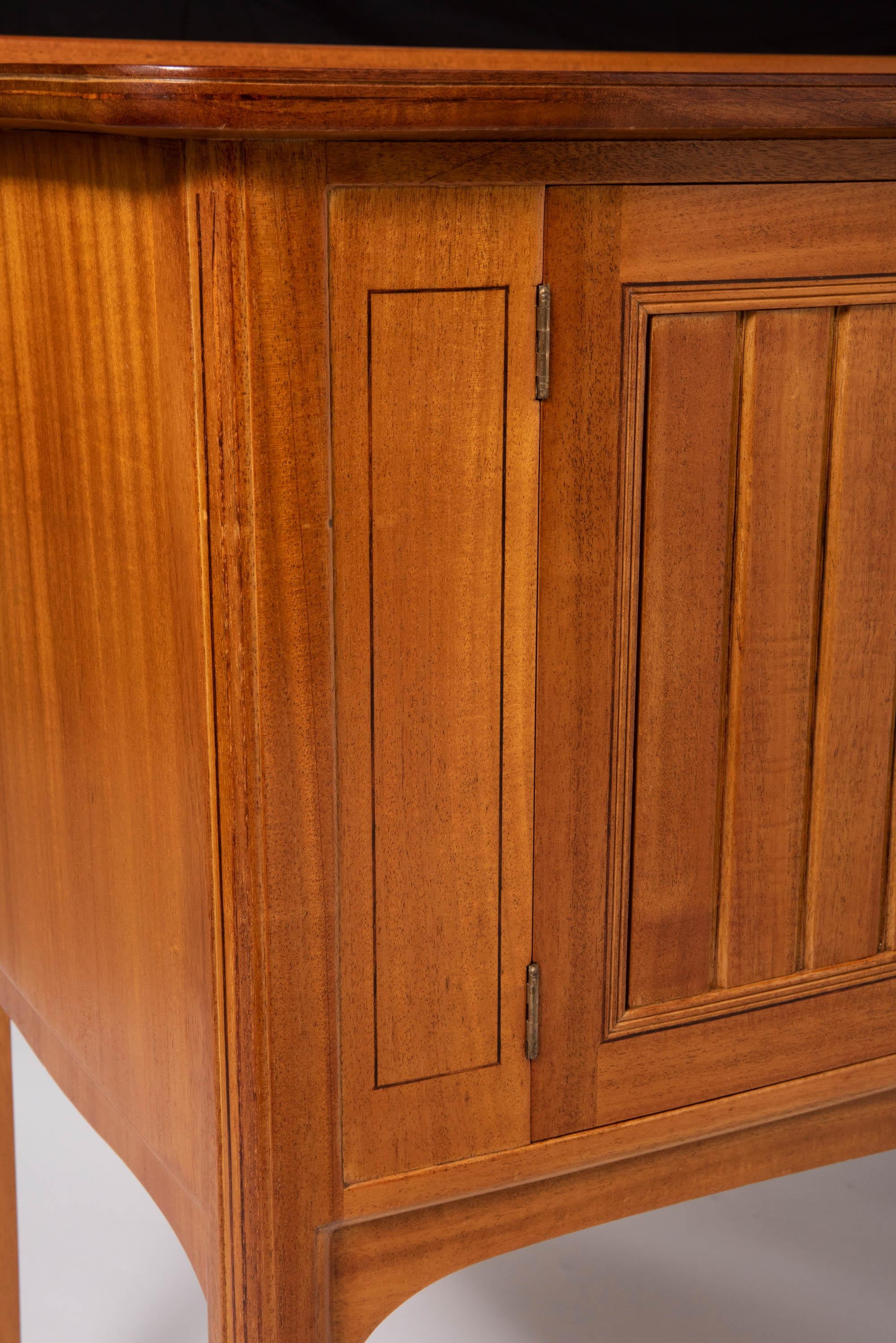 Pair of African Mahogany Side Cabinets by Edward Barnsley, England, circa 1956 For Sale 1