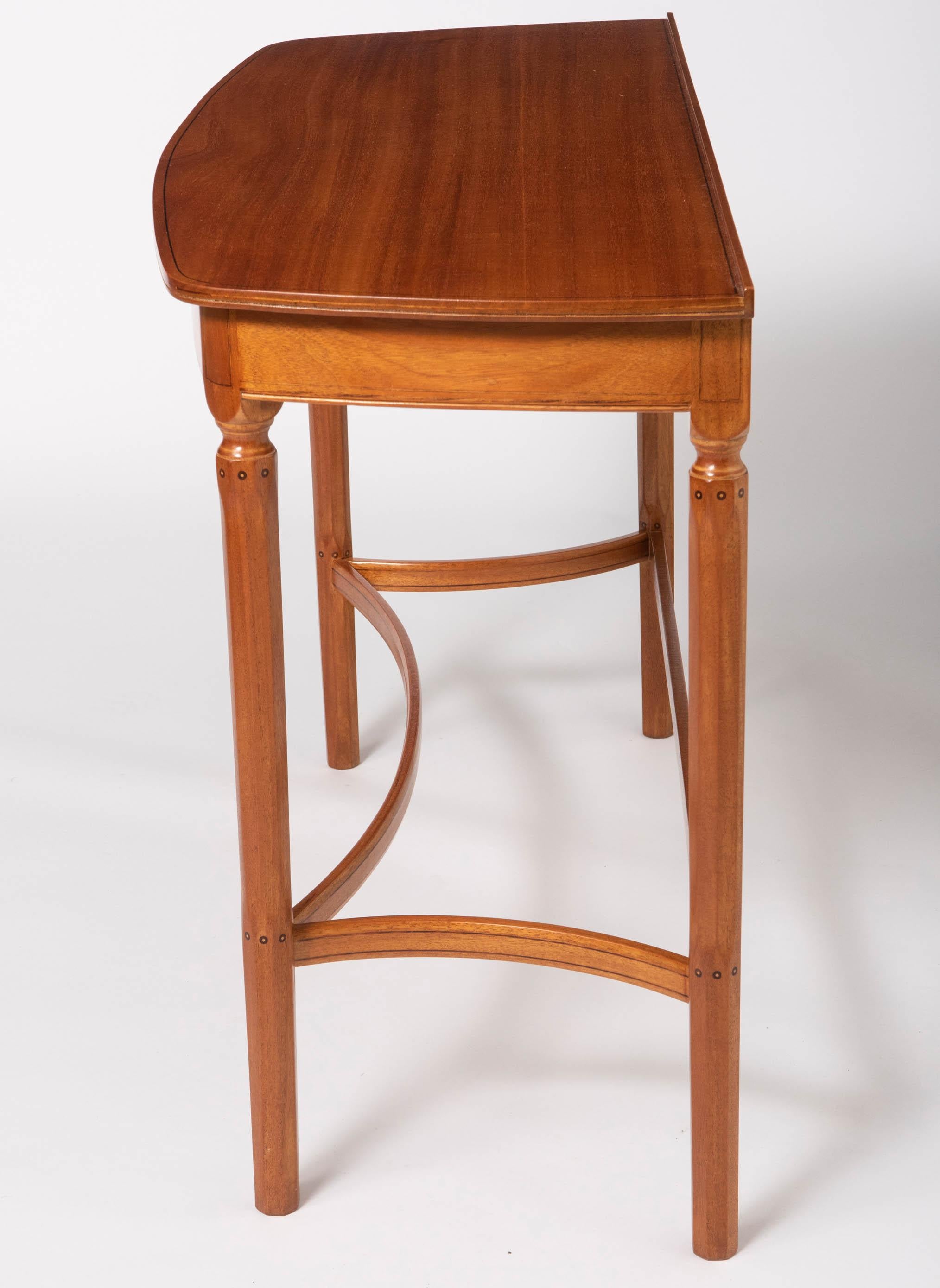 English Pair of African Mahogany Side Tables by Edward Barnsley, England, circa 1956 For Sale