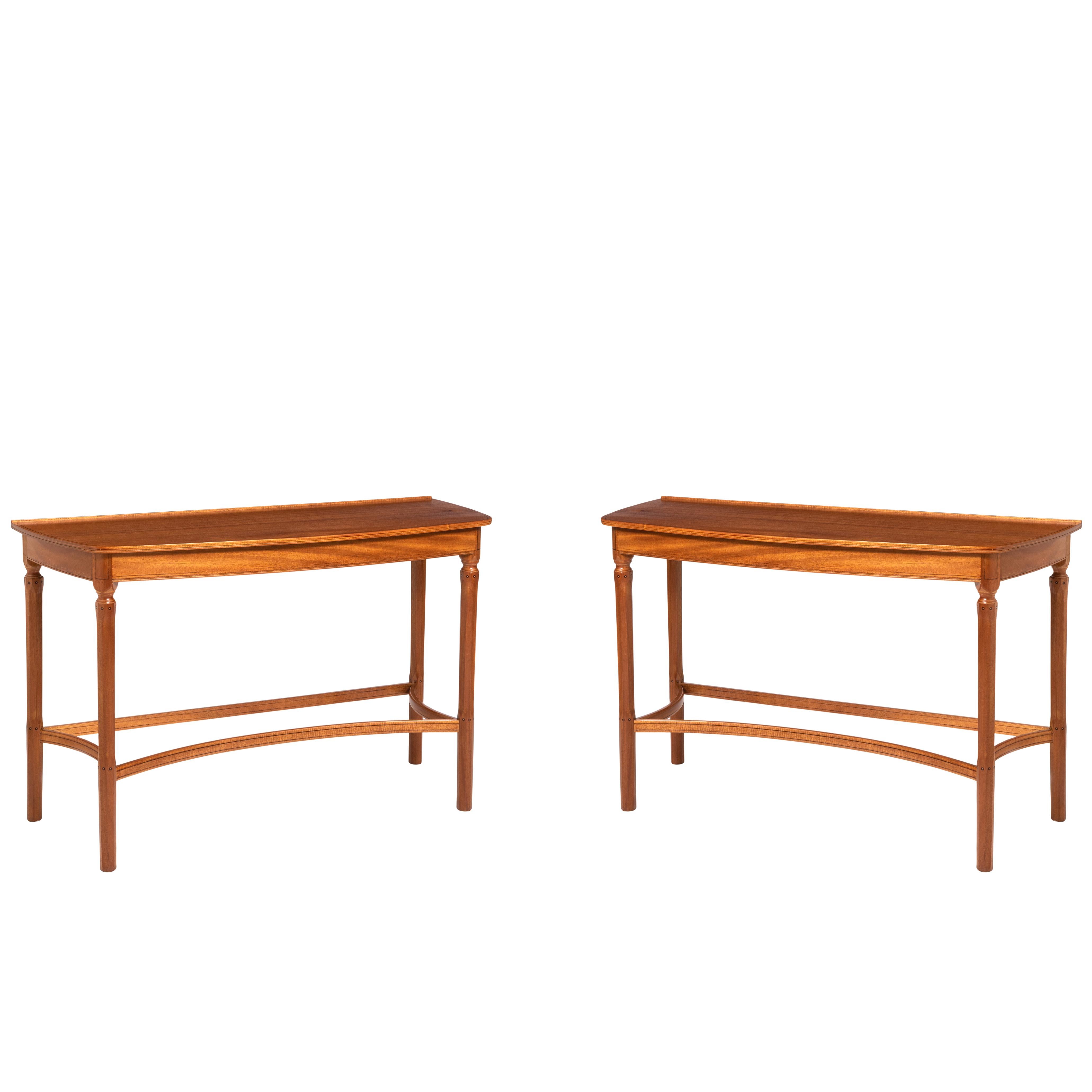 Pair of African Mahogany Side Tables by Edward Barnsley, England, circa 1956 For Sale
