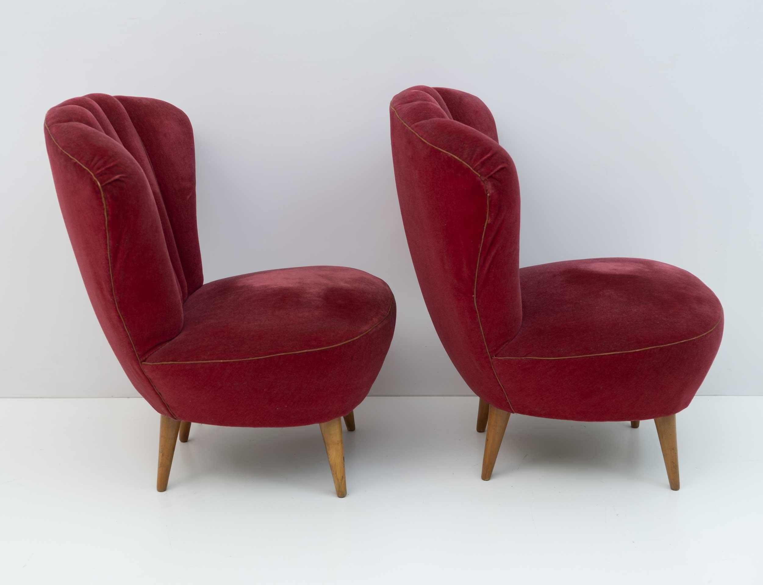 Velvet Pair of After Gio Ponti Mid-Century Modern Italian Small Armchairs by ISA, 1950s