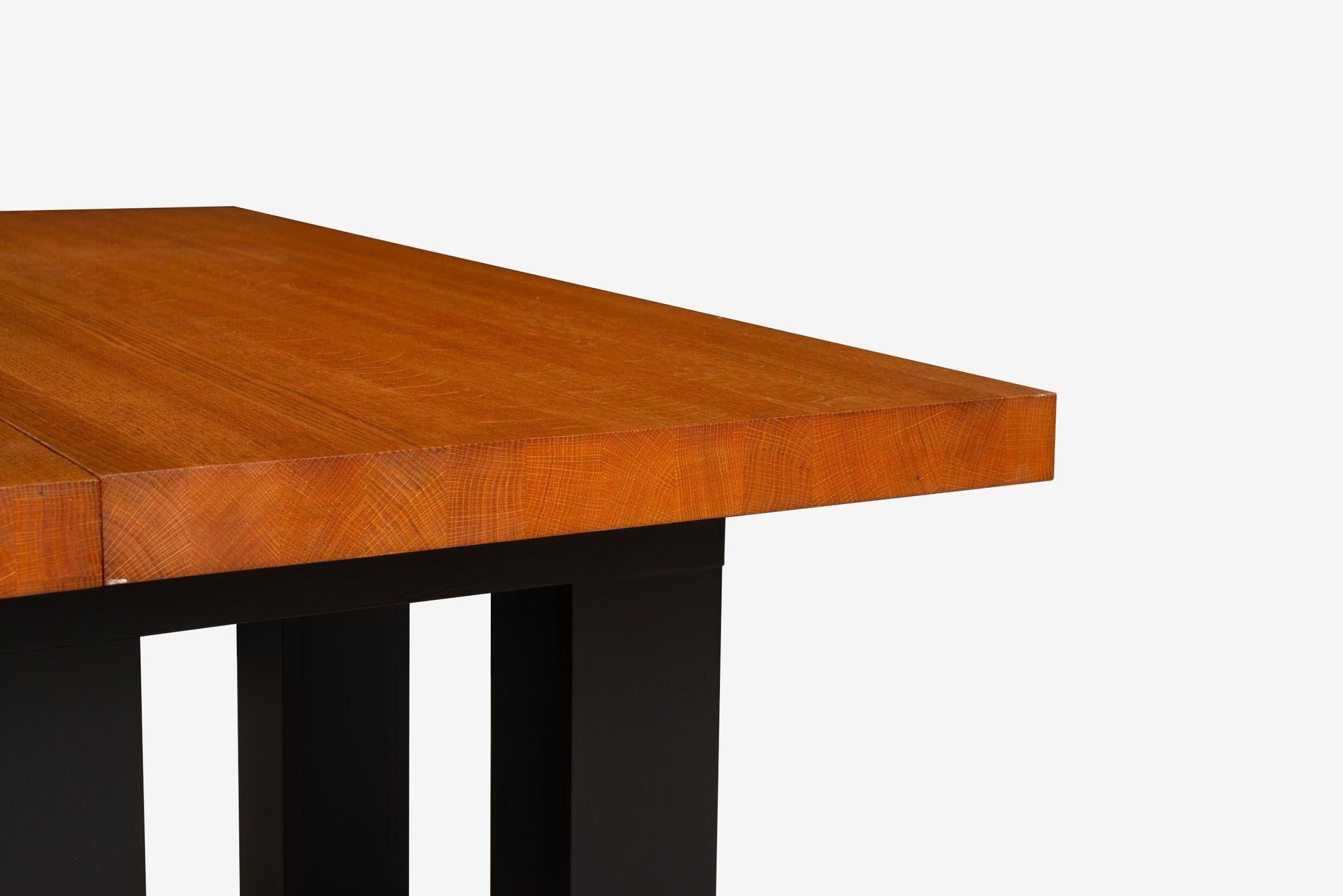 Ein Paar Konsolentische nach Marcel Breuer, Stillman Collection'S 1970c im Angebot 5