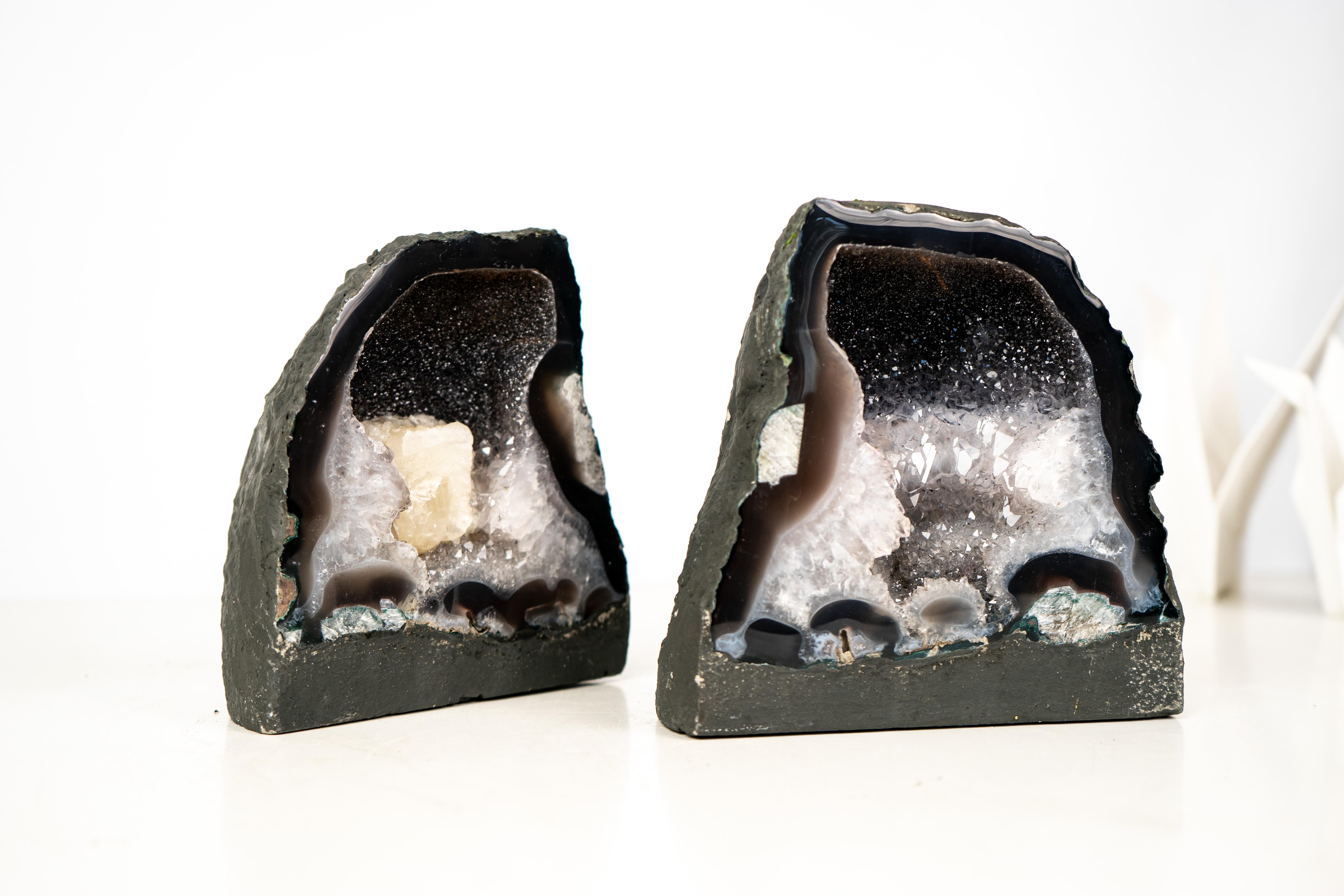Coppia di geodi di agata con raro Galaxy Druzy bicolore In condizioni Nuovo in vendita a Ametista Do Sul, BR