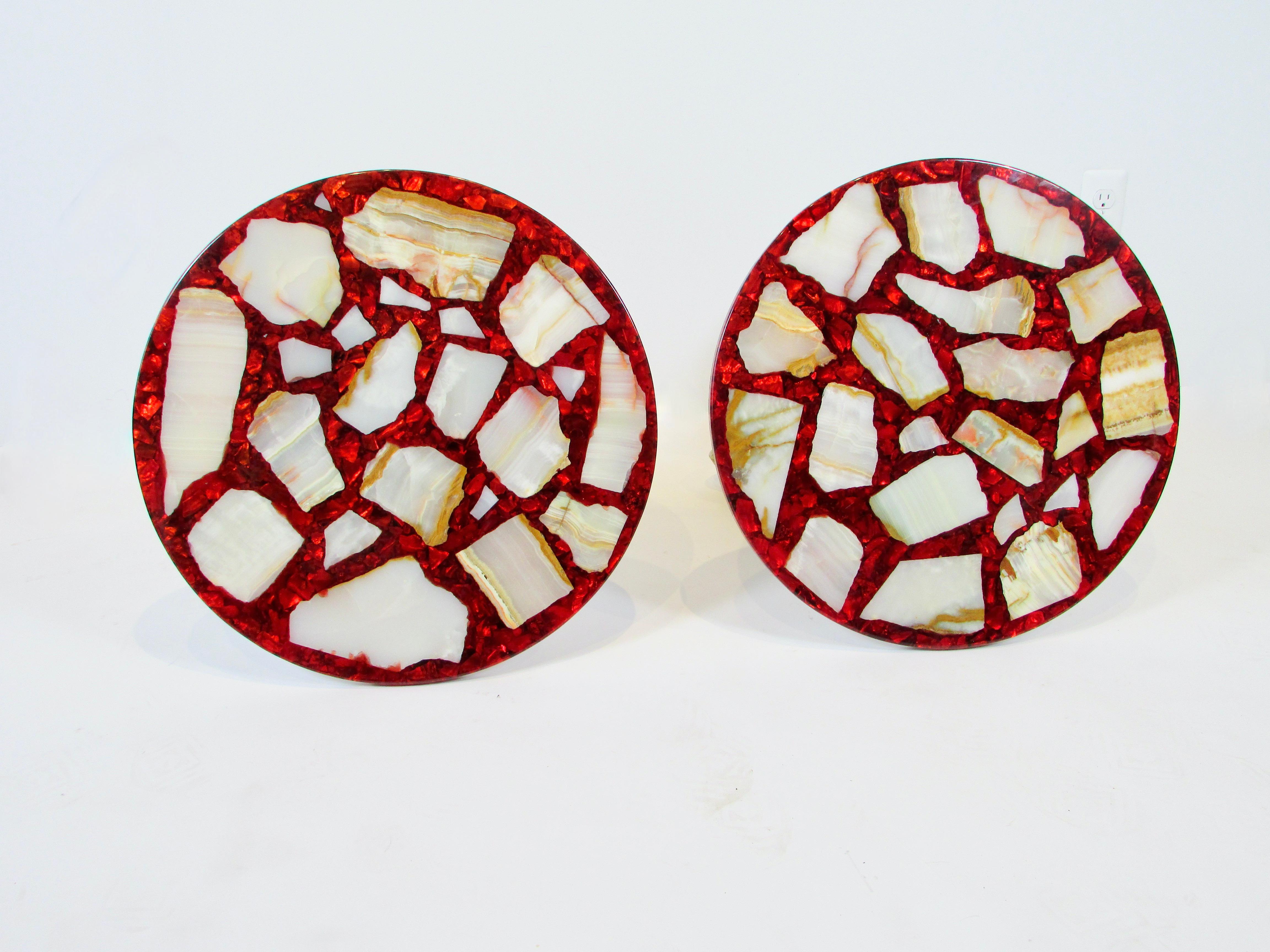 Pair of Agate Stone in Ruby Red Resin Hollywood Regency Side tables For Sale 5