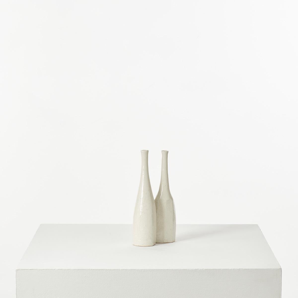 British Pair of Akiko Hirai Ceramic ‘Morandi’ Bottle Vases, Early 21st Century, UK