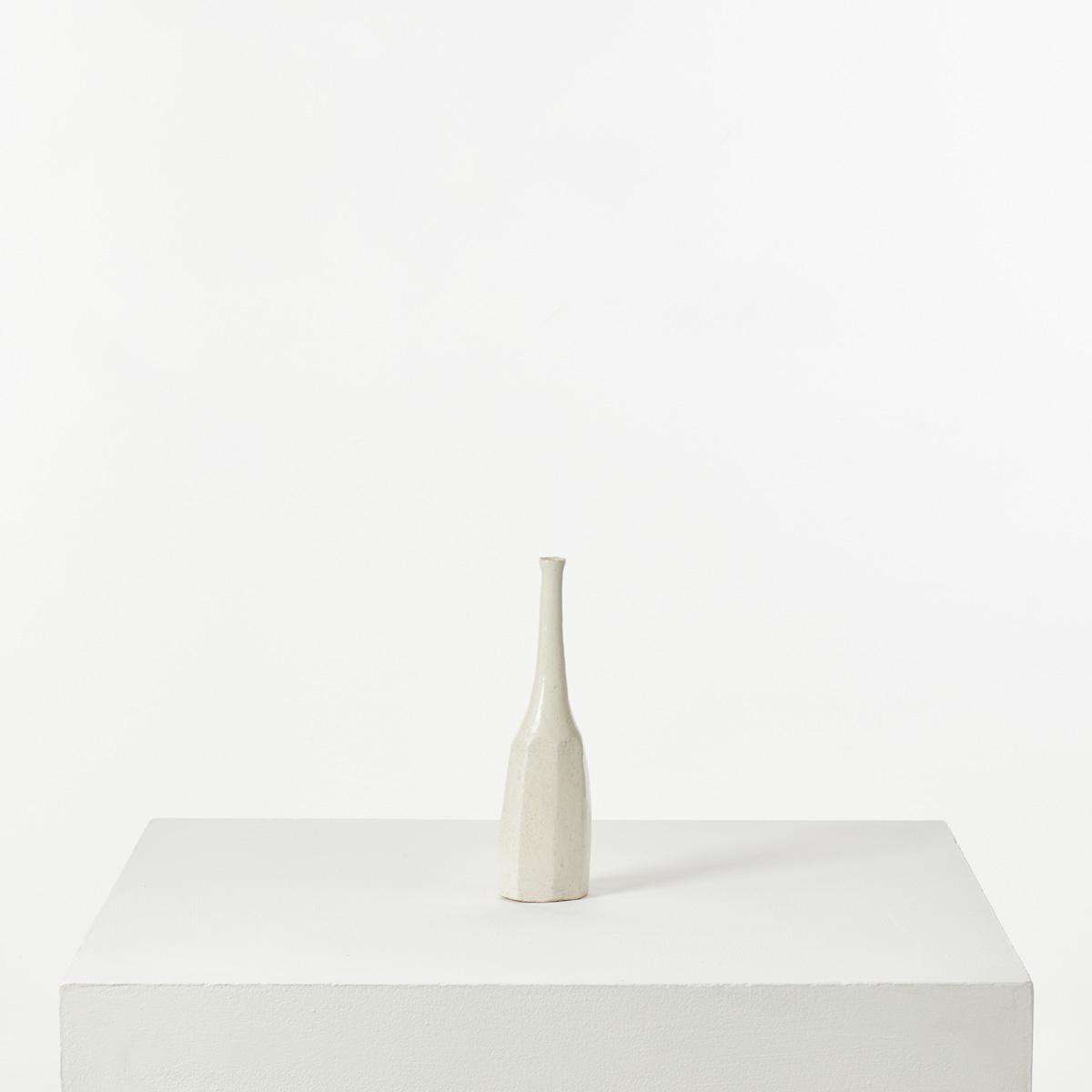 Pair of Akiko Hirai Ceramic ‘Morandi’ Bottle Vases, Early 21st Century, UK 1