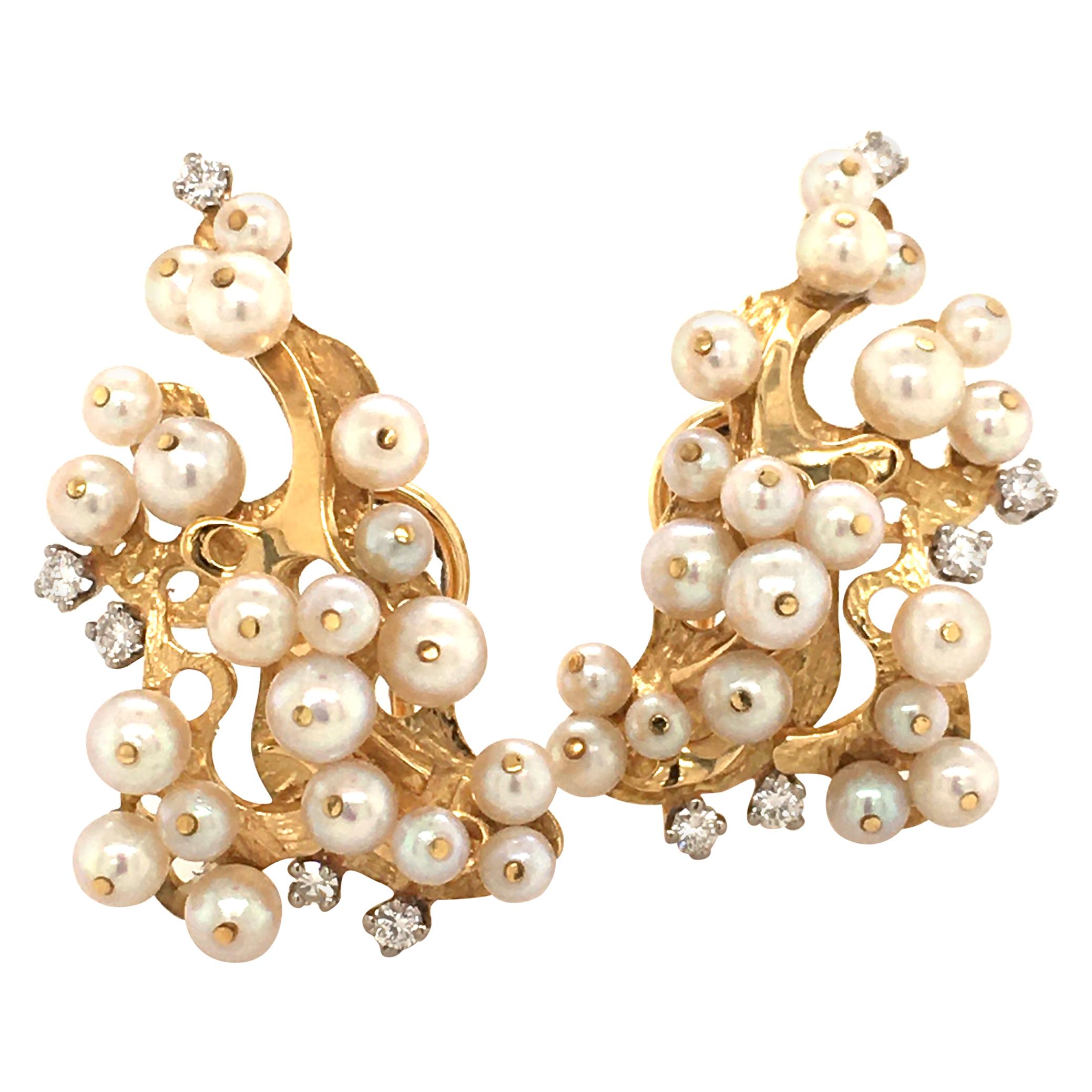 Pair of Akoya Pearl Yellow Gold Earclips
