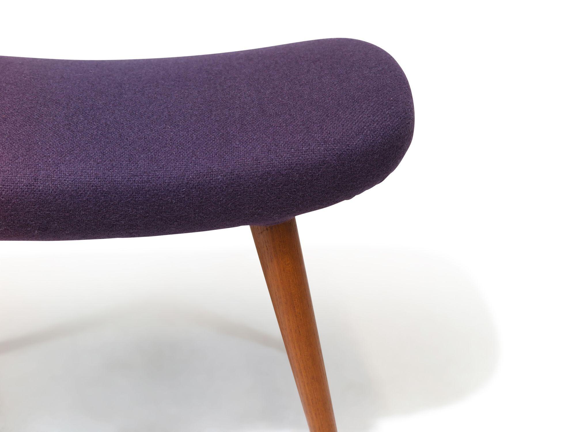 20ième siècle Paire de sièges ottomans conçus pour Aksel Bender Madsen en vente