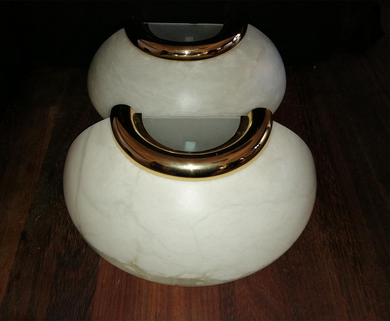 Pair  Wall Sconces Natural Alabaster and  Brass  Minimalist  Spain 20th Century  For Sale 4