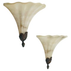Postmoderne Wandleuchter aus Alabaster und Bronze, Paar