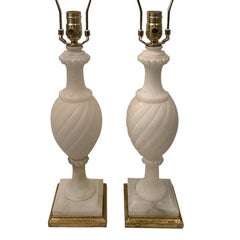 Coppia di lampade in alabastro