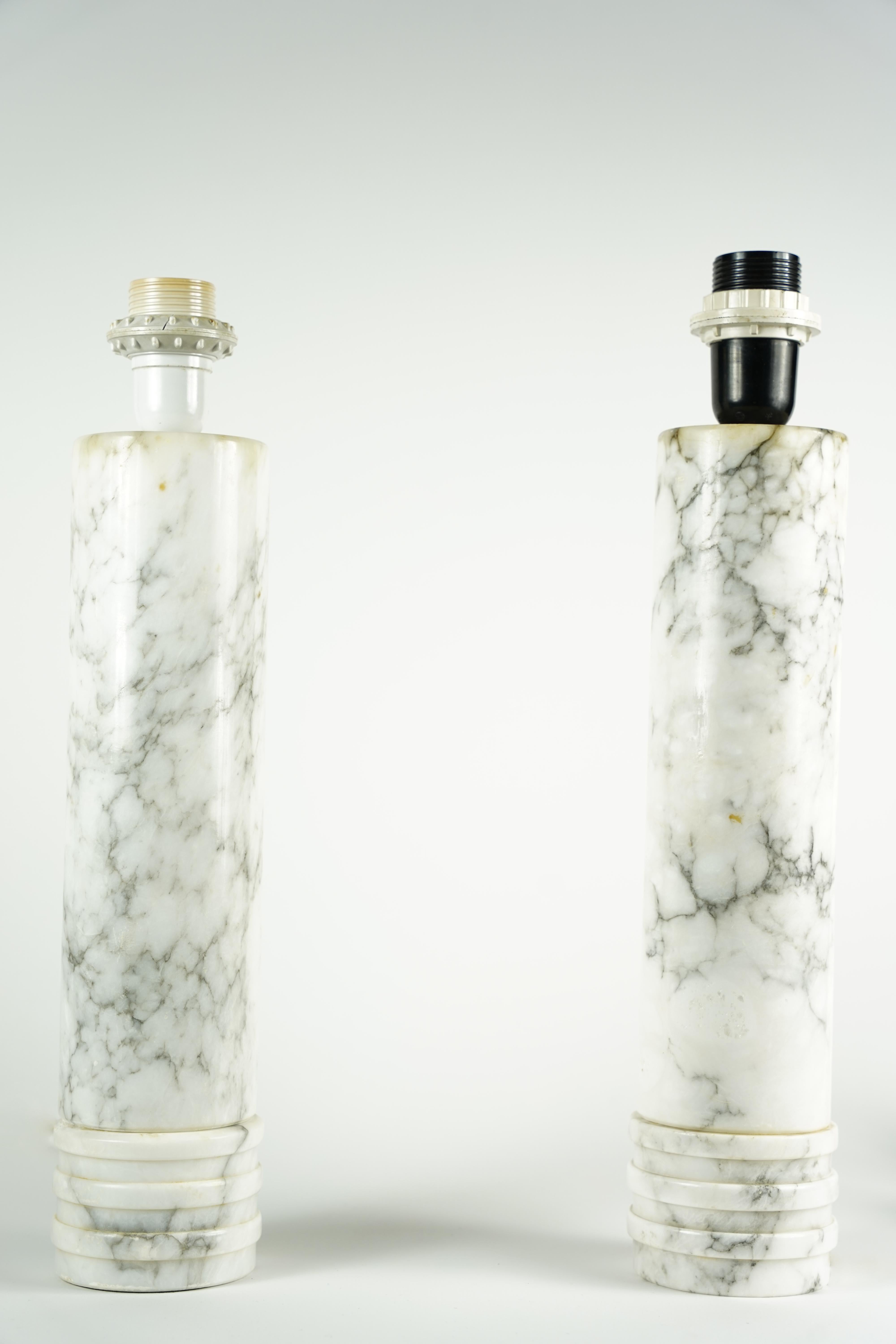 Italian pair of alabaster lamps. Italy 1970 For Sale