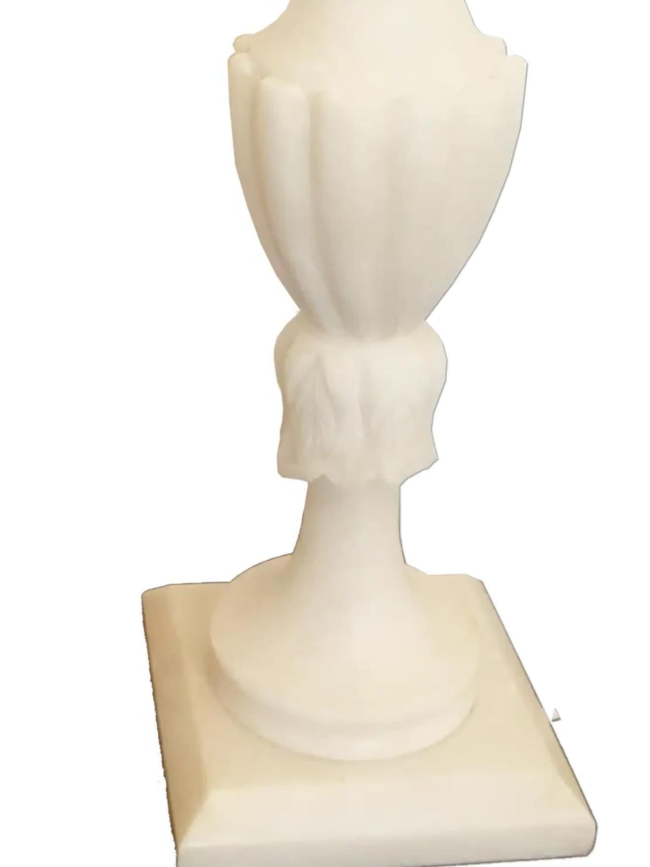 Precious lamps of alabaster or staturium marble, it is difficult to distinguish
They are tall, stylized and elegant lamps.
 They are very well made and are in perfect condition.
Due to their size, these lamps are perfect to put on top of a