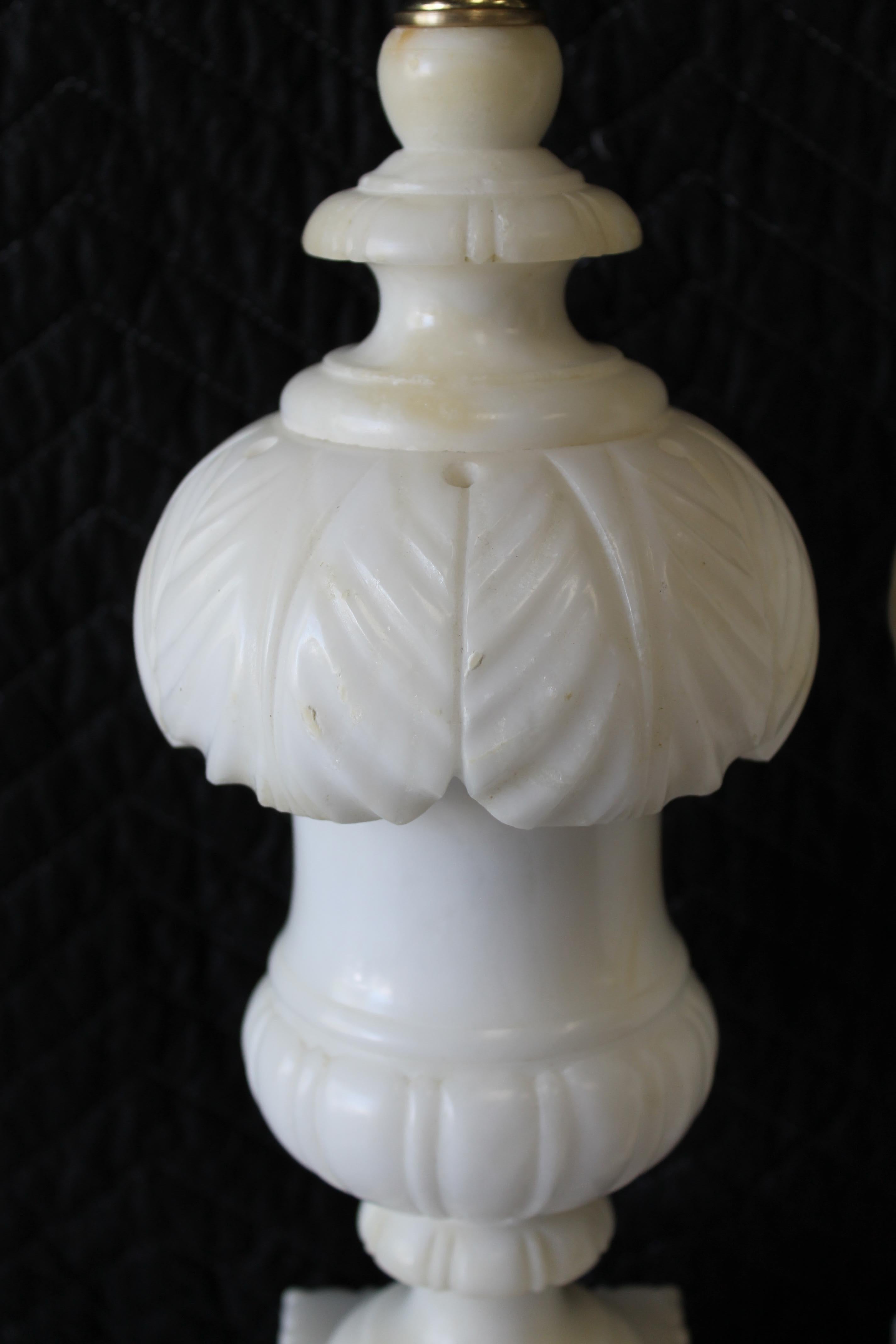 Pair of Alabaster Table Lamps In Good Condition In Palm Springs, CA
