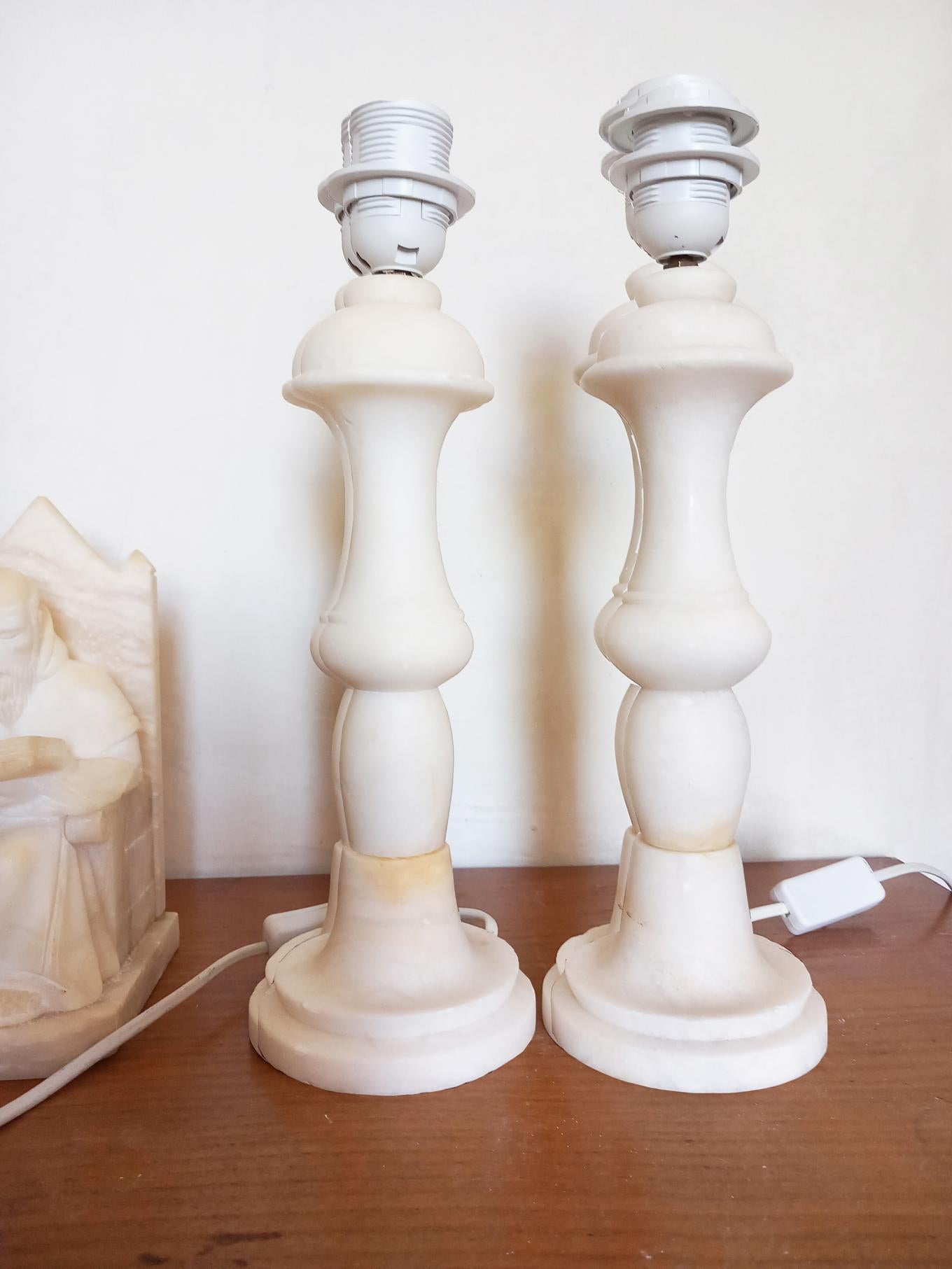 Table Lamps Alabaster, Pair Mid-20th Century,  Italy For Sale 2