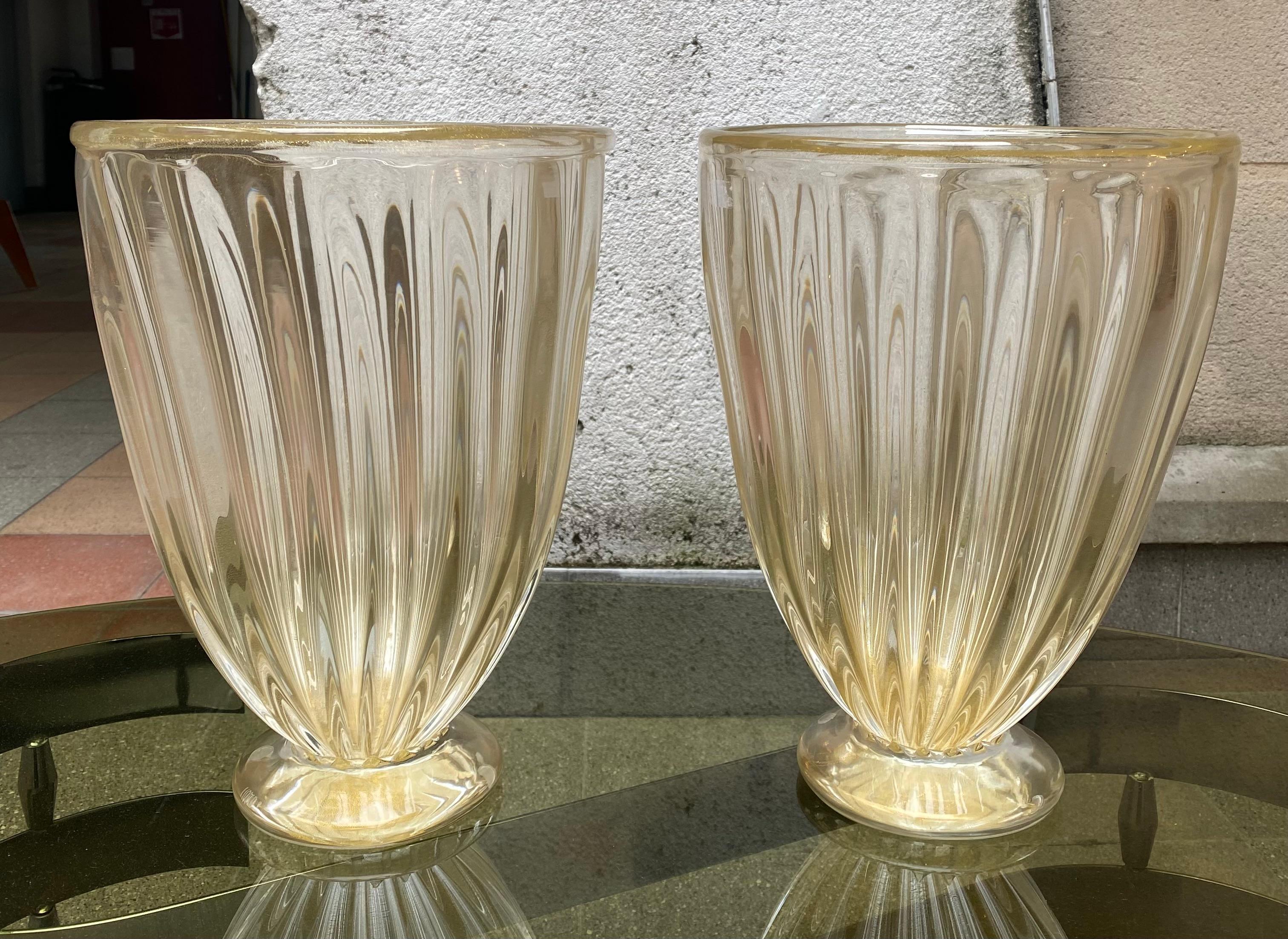 Pair of Alberto Dona Murano vases
Murano glass 
Dimensions : h35xl26cm
Ref : c/1940/2
Price : 2800€ for the pair.