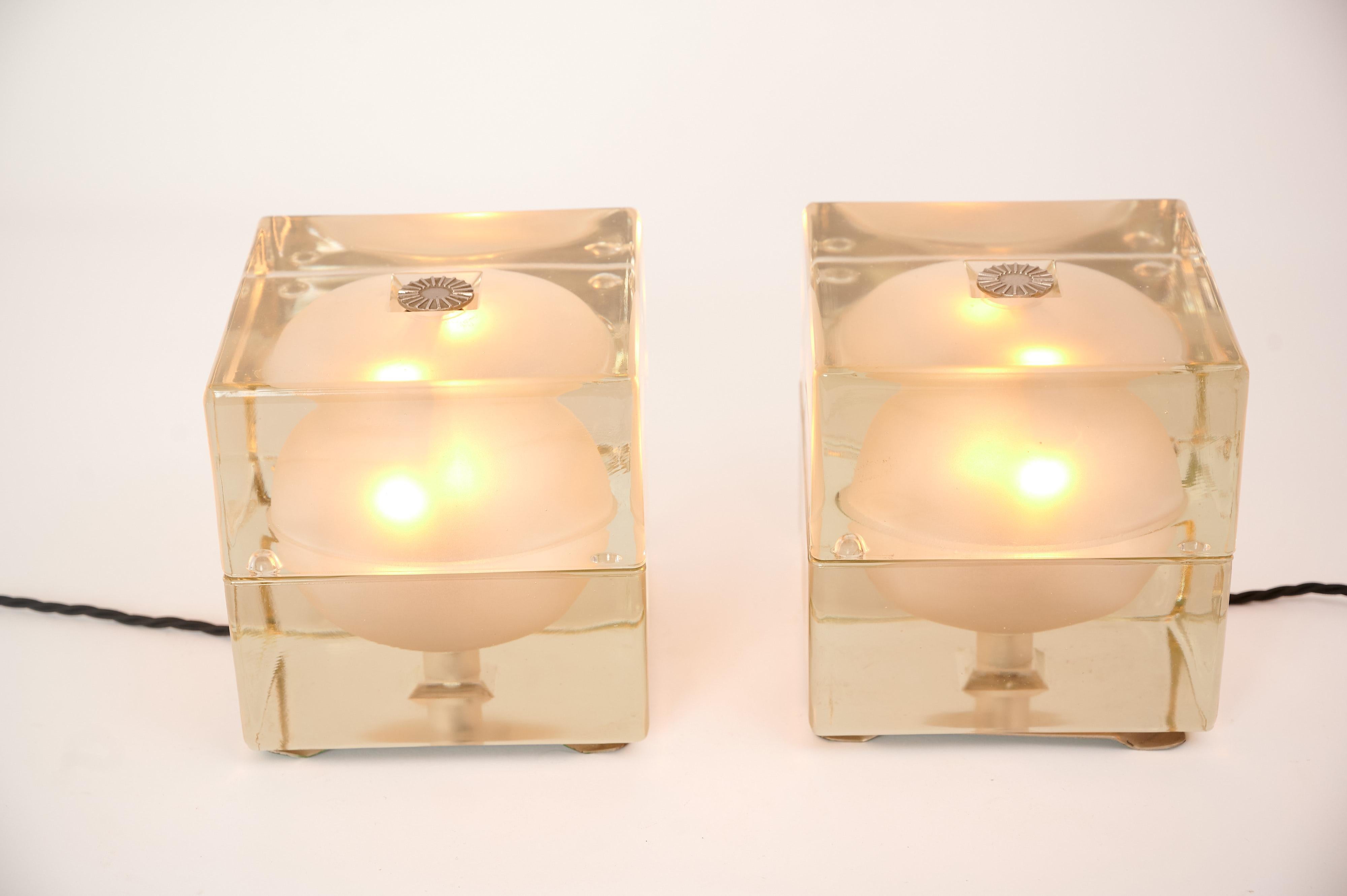 Pair of Alessandro Mendini 'Cubosfera' Table Lights, c 1965 In Good Condition In London, GB