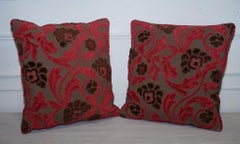 PAiR OF ALEXANDER & JAMES FLORAL HUDSON SCATTER CUSHIONS