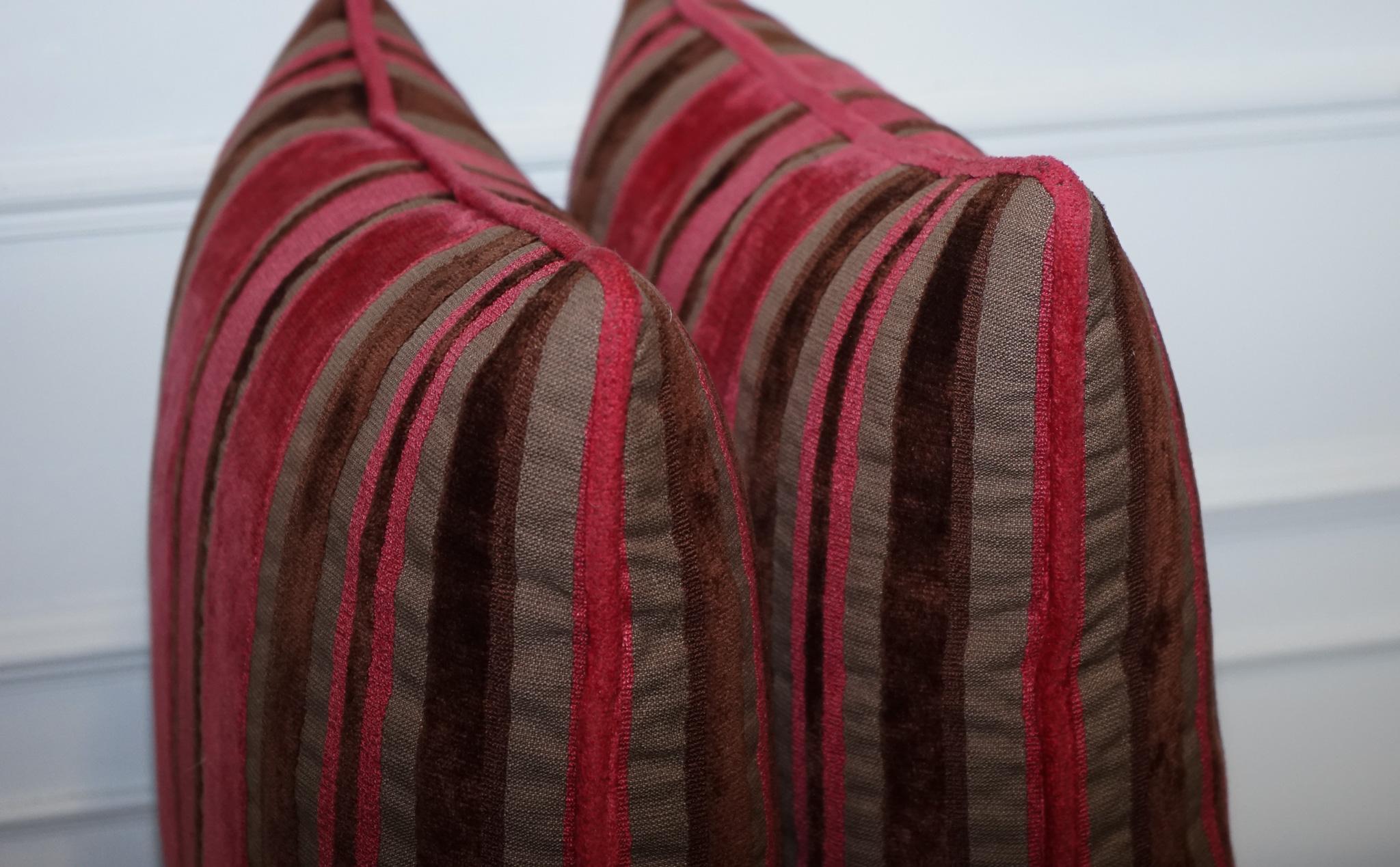 Fait main Paire de coiffeuses ALEXANDER & JAMES HUDSON STRiPEY en vente