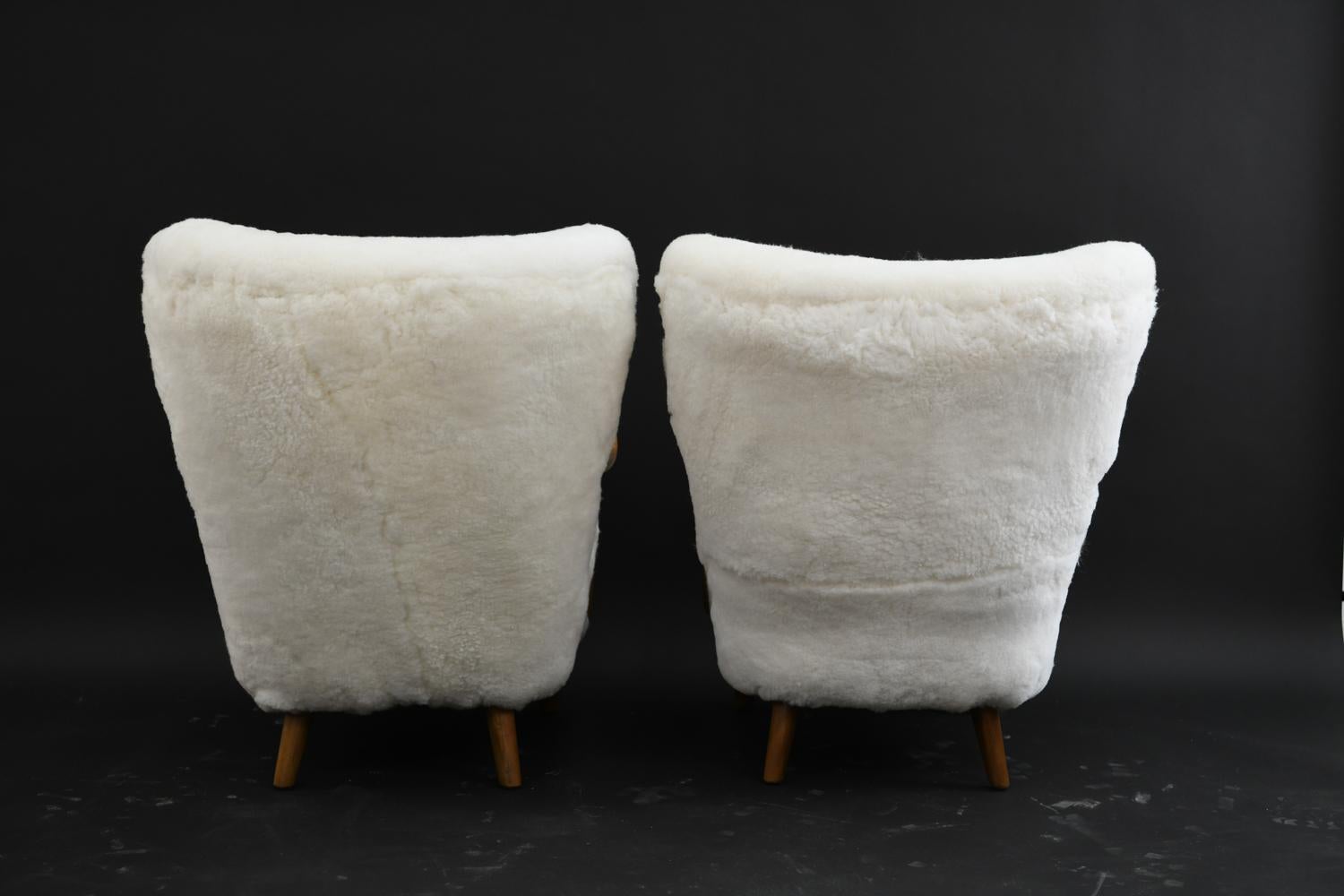 Pair of Alfred Christensen for Slagelse Møbelfabrik Danish Lounge Chairs 3